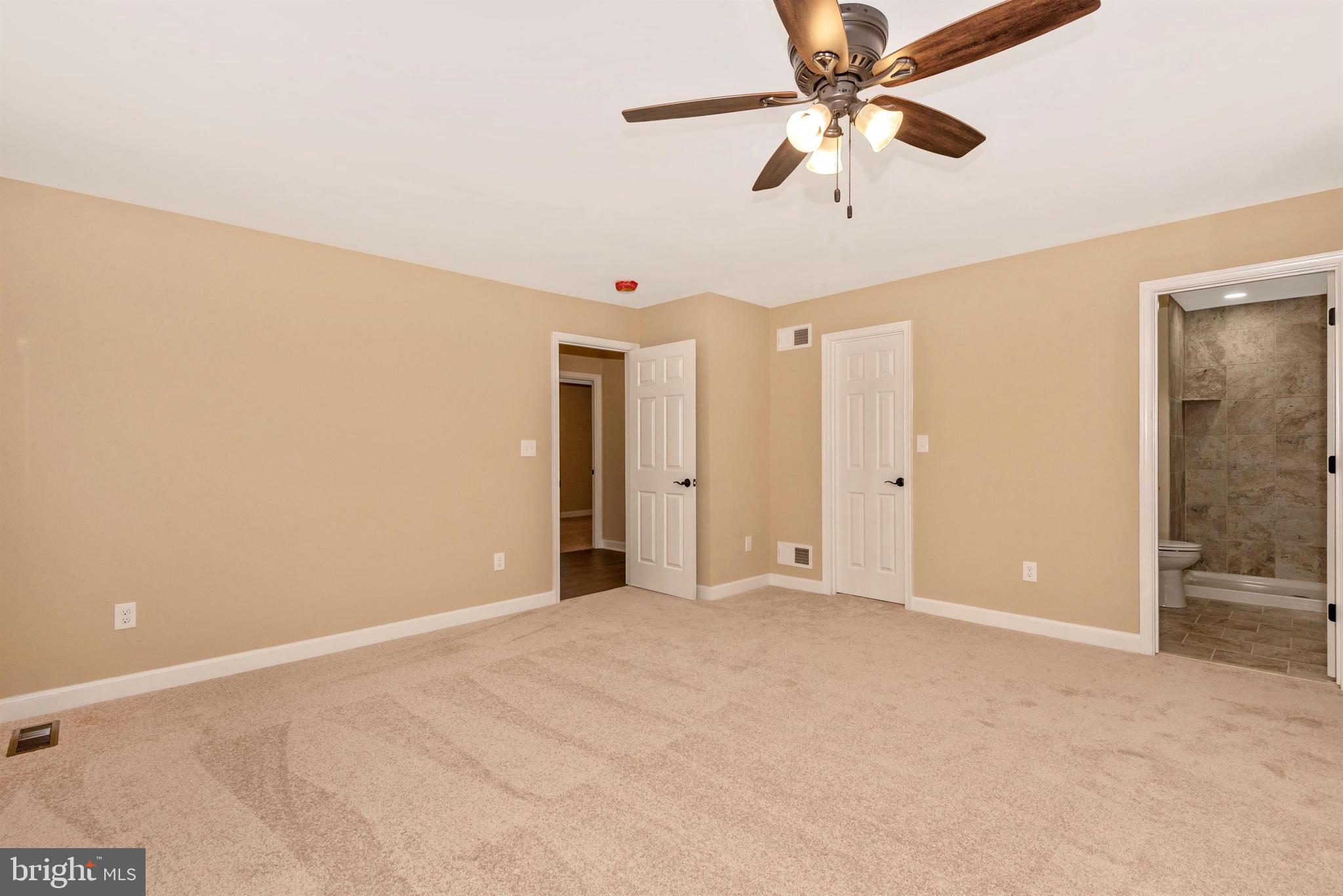 RED OAK HILLS - Residential