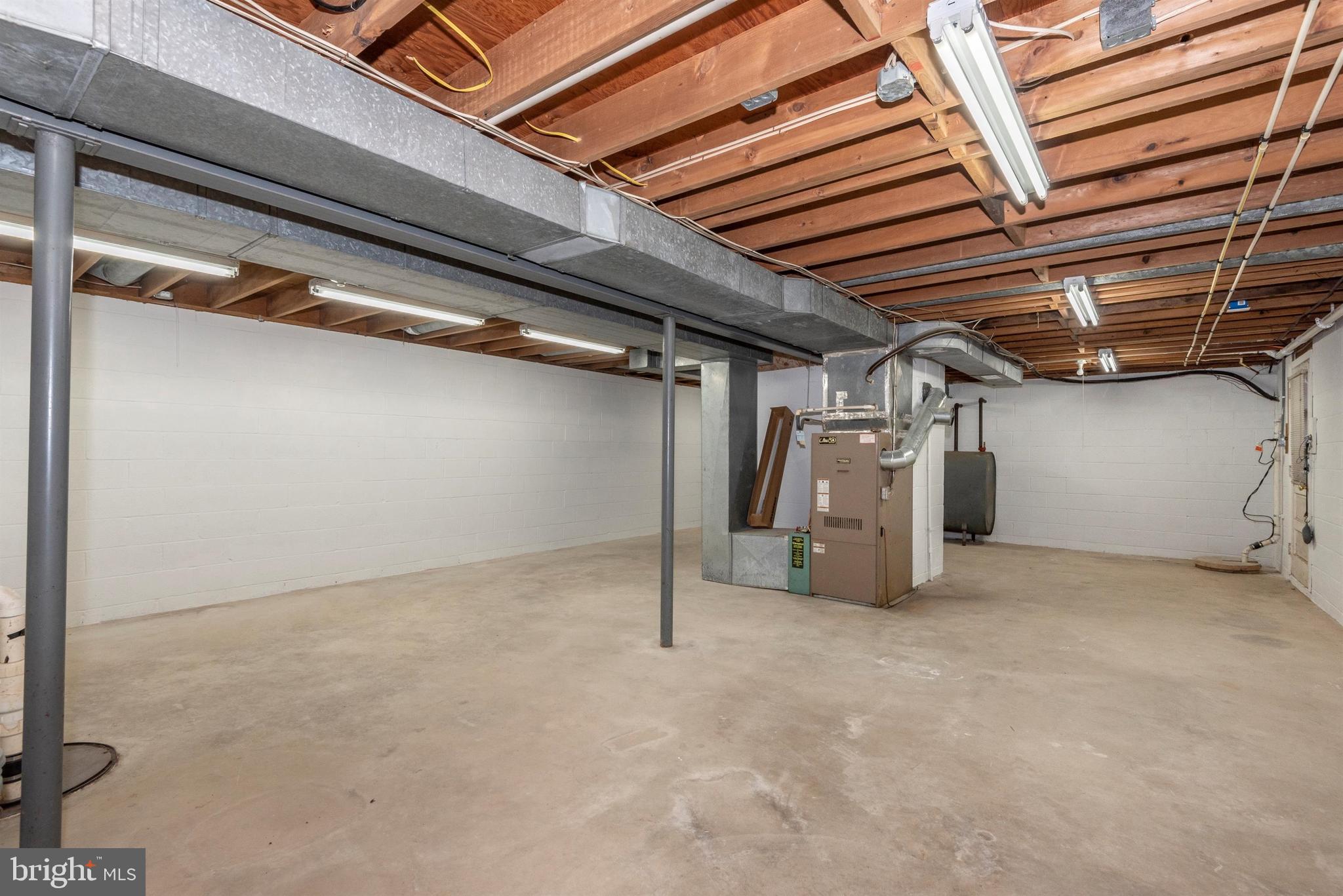 RED OAK HILLS - Residential