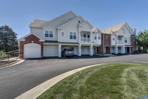 Condo For Sale - 830 Beverley Dr Dr #305<br/> CHARLOTTESVILLE, VA 22911