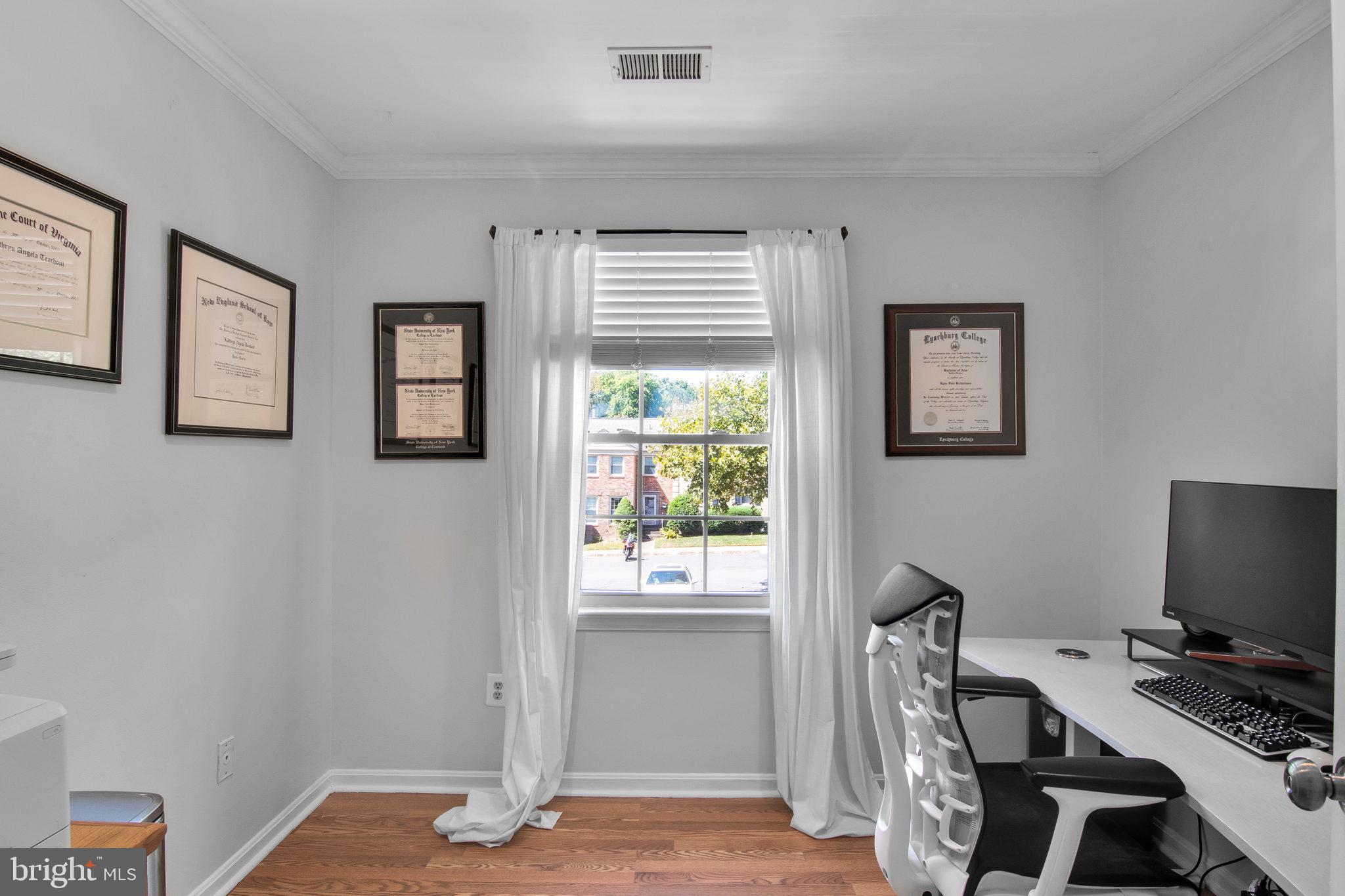 WOODLYNNE COMMUNITY - Residential