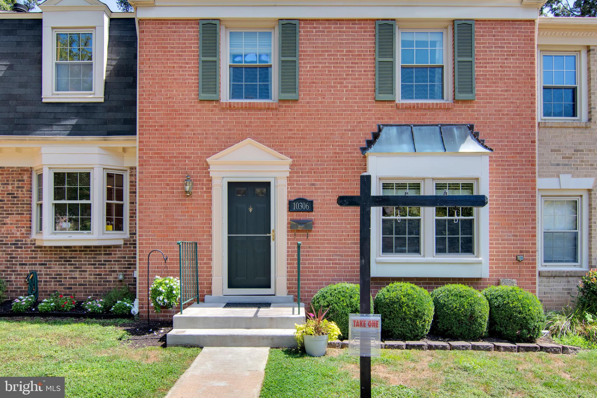 WOODLYNNE COMMUNITY - Residential