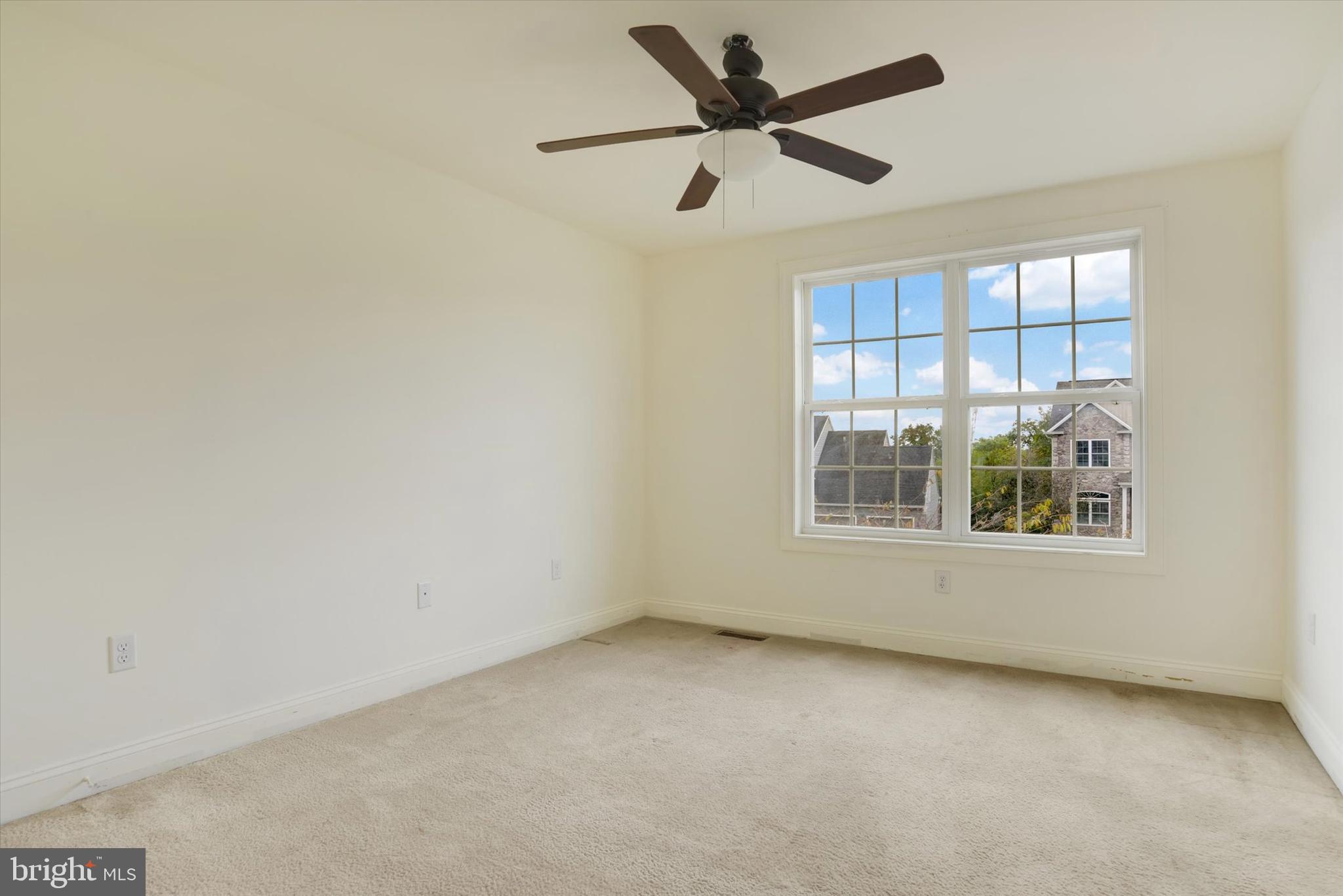 MARGARETS GROVE - Residential