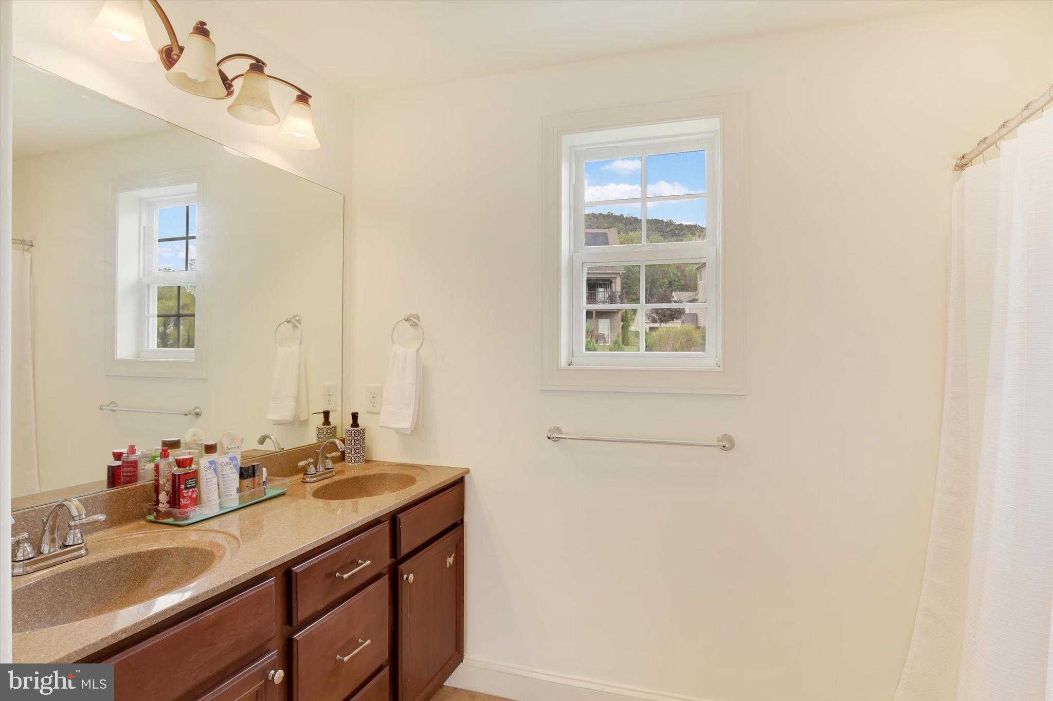 MARGARETS GROVE - Residential