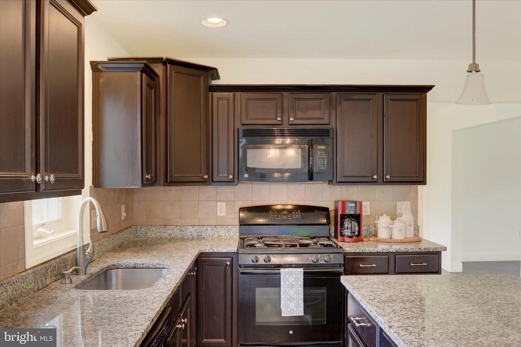 Photo of 2224 Northview Lane, HARRISBURG, PA 17110 (MLS # PADA2050454)