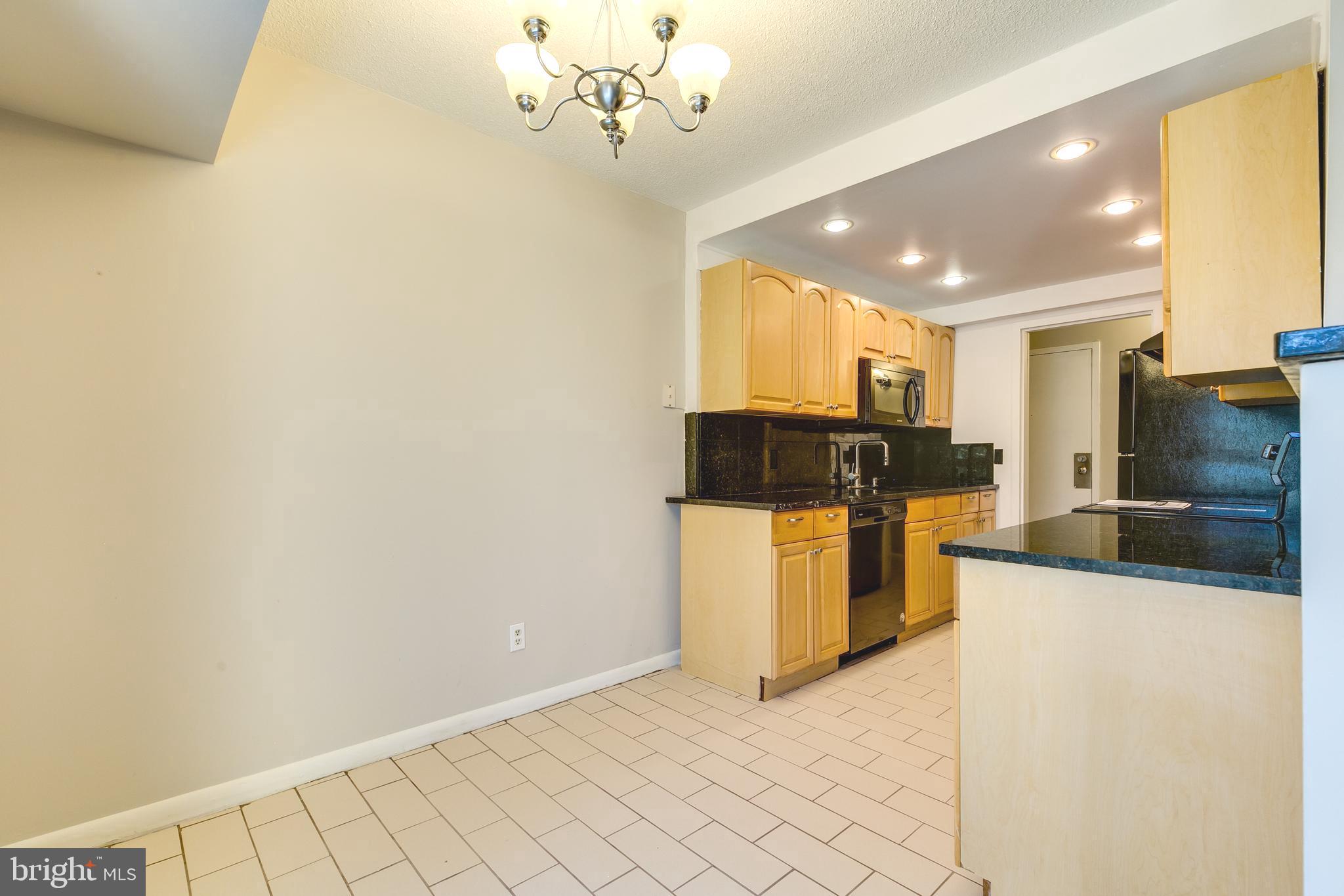 SHADOWOOD - Residential