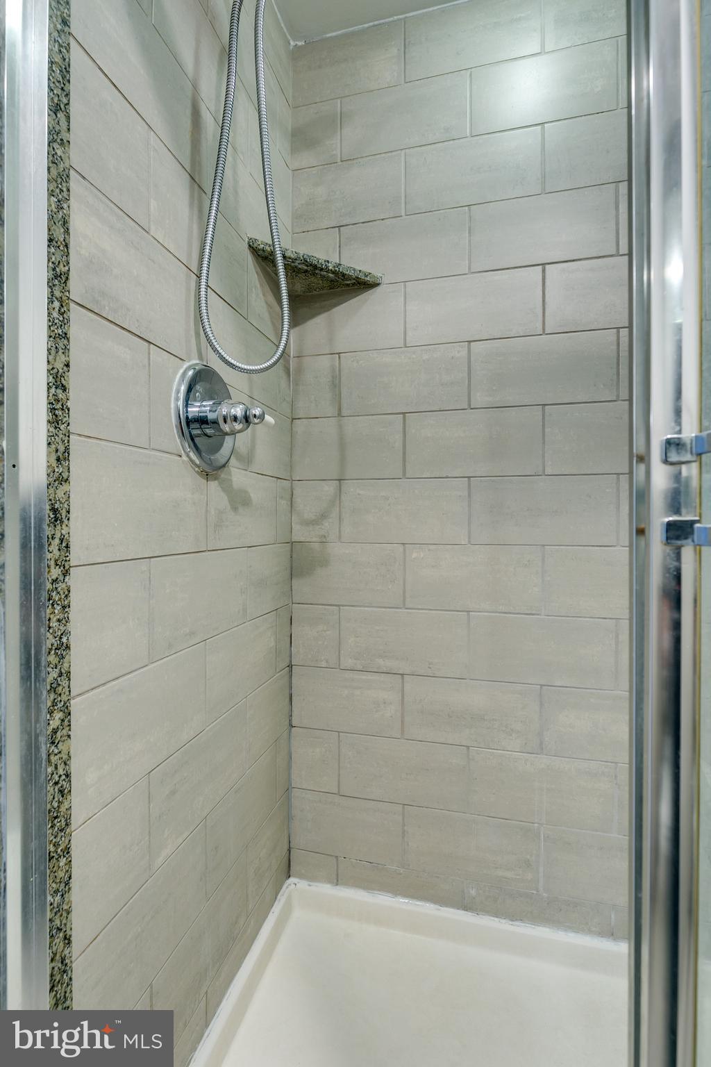 SHADOWOOD - Residential