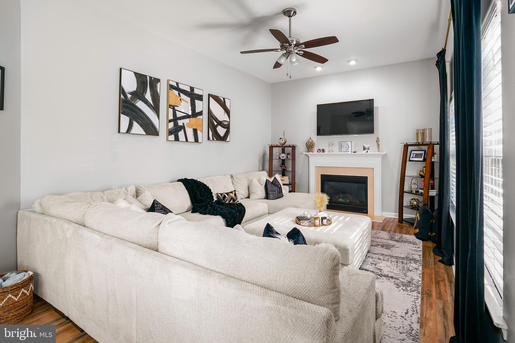 FAIRWAY VILLAGES AT CHESAPEAKE BAY GOLF CLUB - Residential