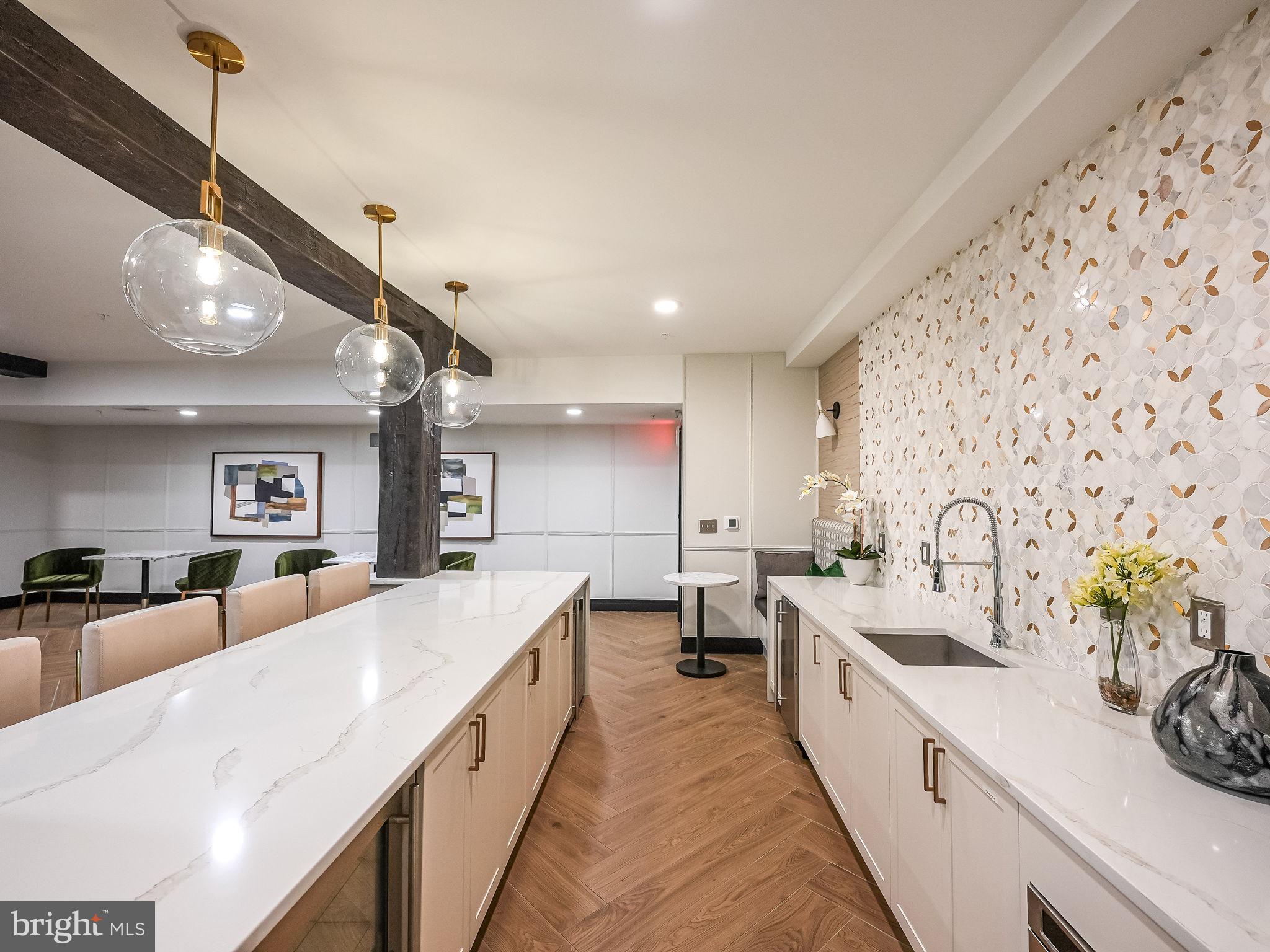 BOULEVARD VI TOWNS - Residential