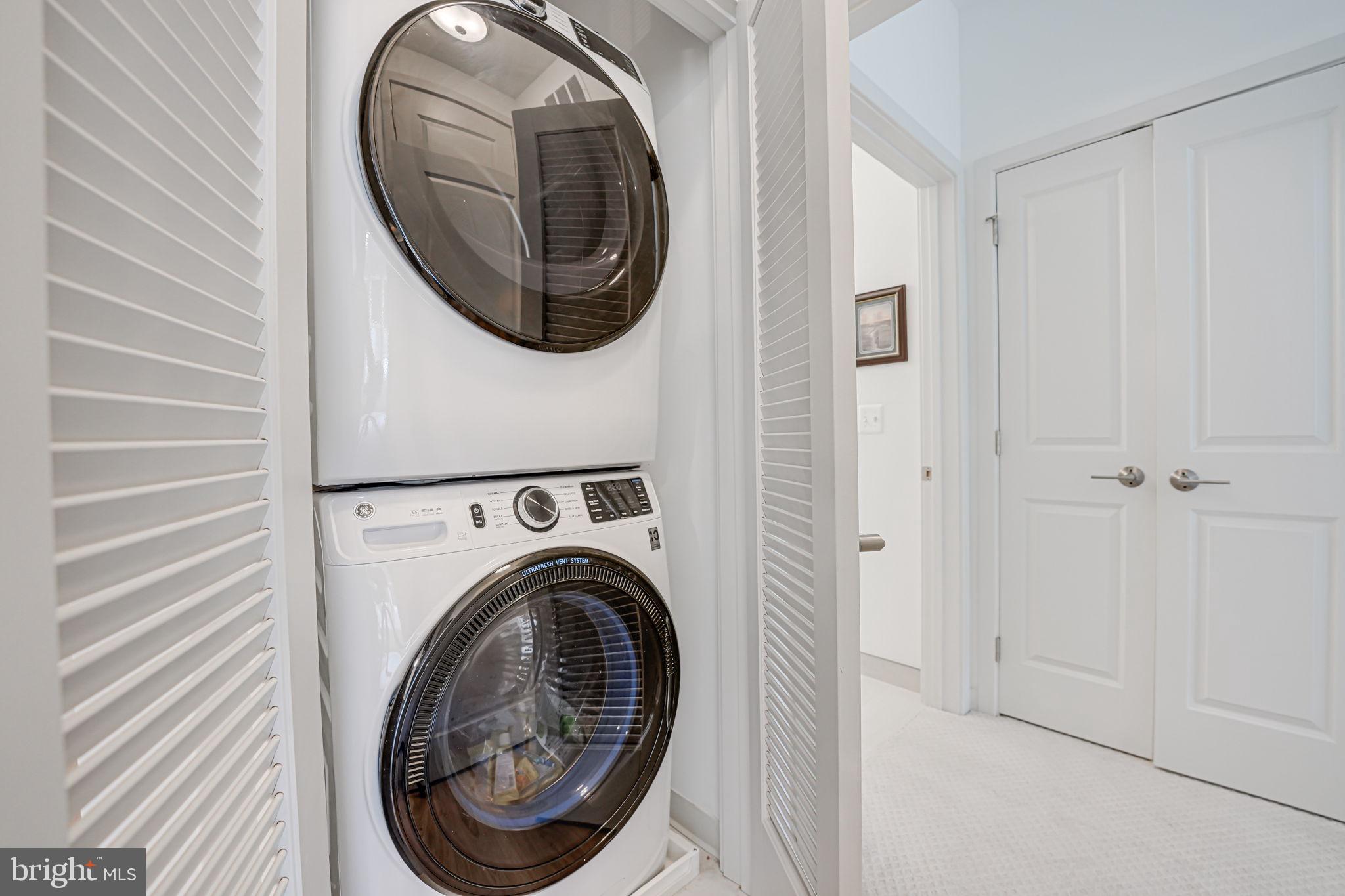 BOULEVARD VI TOWNS - Residential