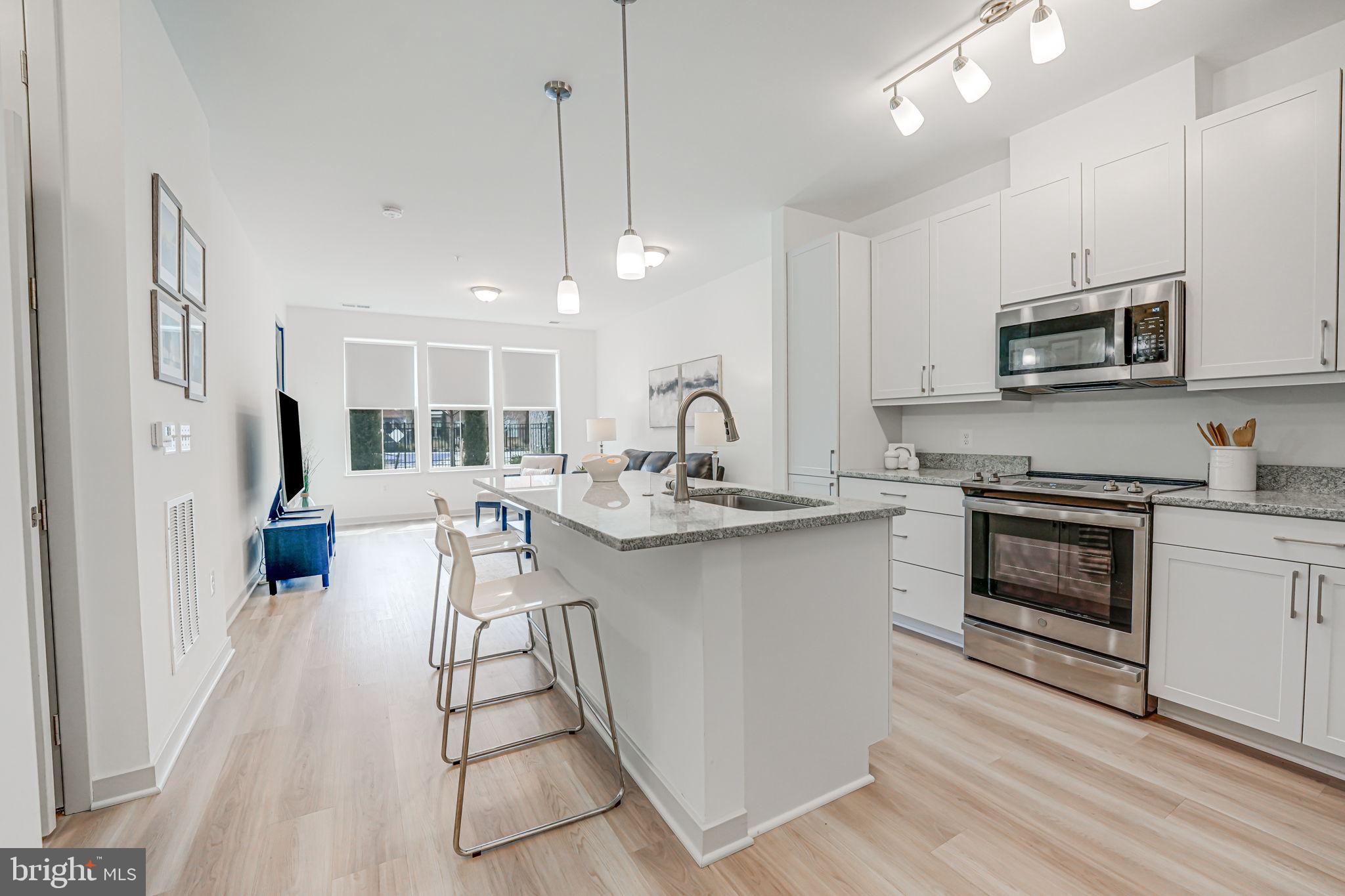 BOULEVARD VI TOWNS - Residential