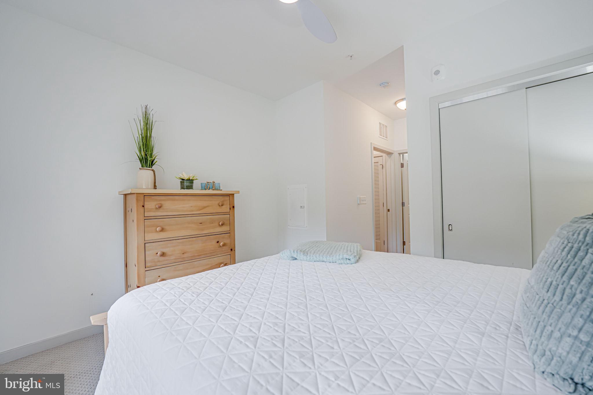 BOULEVARD VI TOWNS - Residential