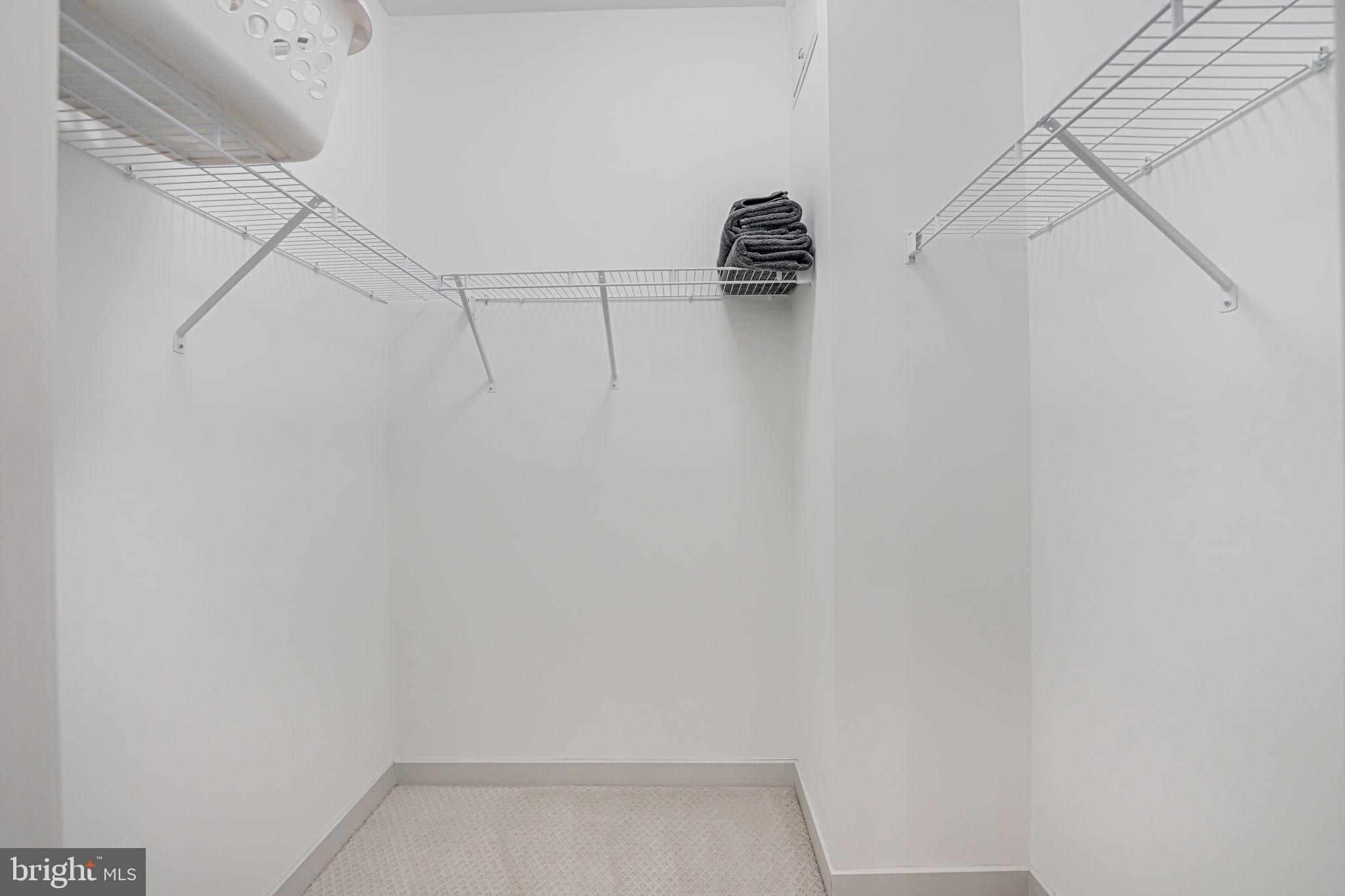 BOULEVARD VI TOWNS - Residential