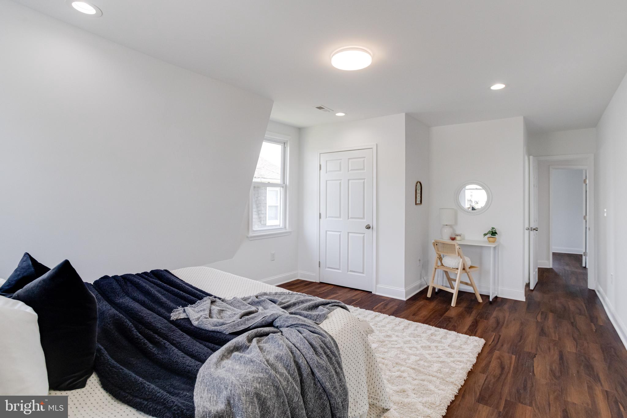 FOREST PARK - Residential