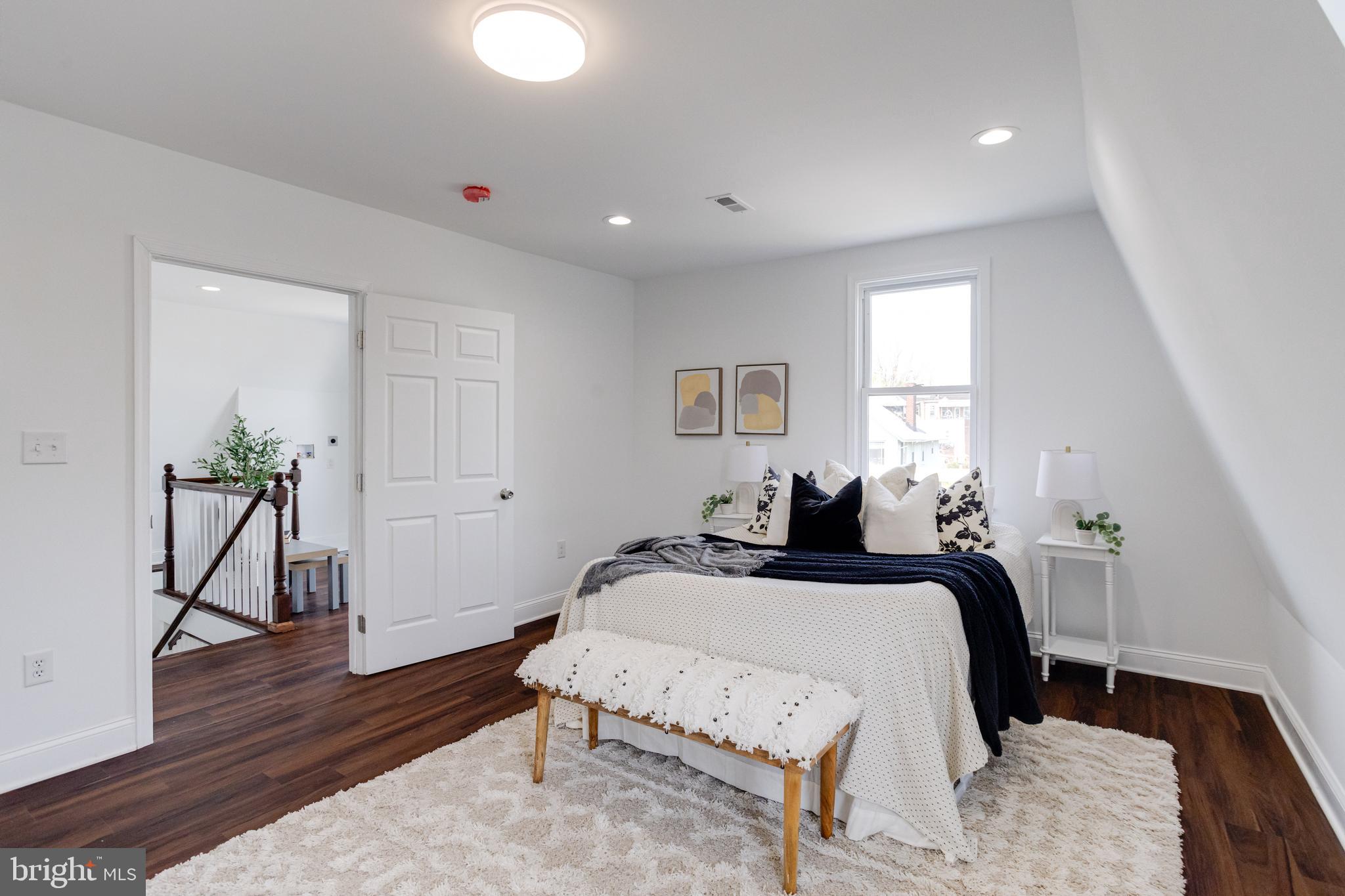 FOREST PARK - Residential