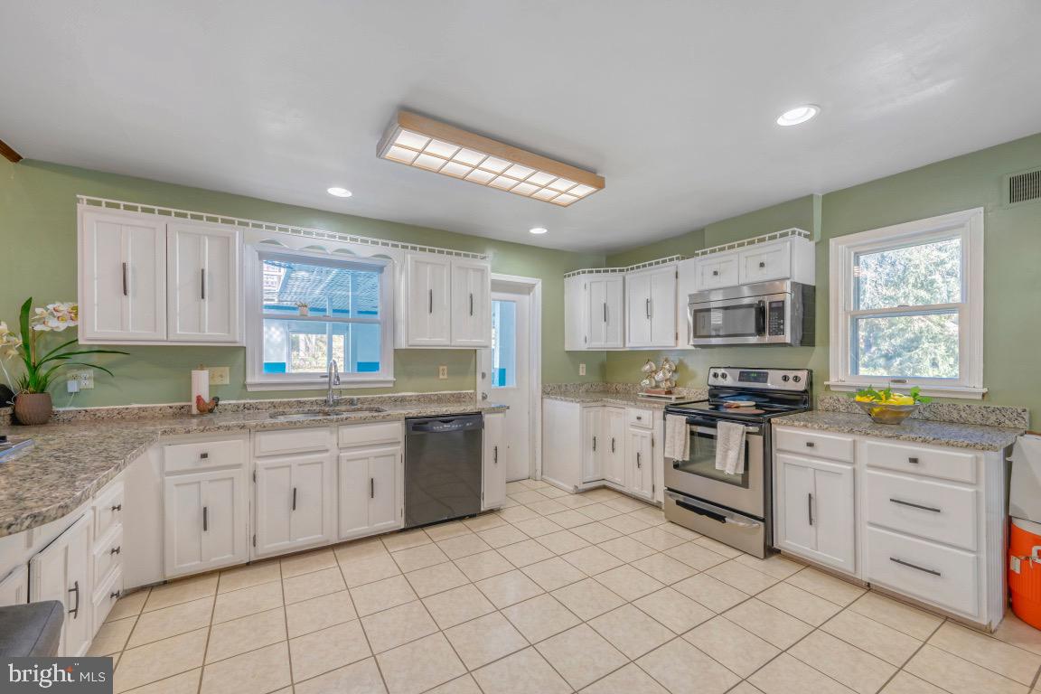 GAYFIELDS - Residential