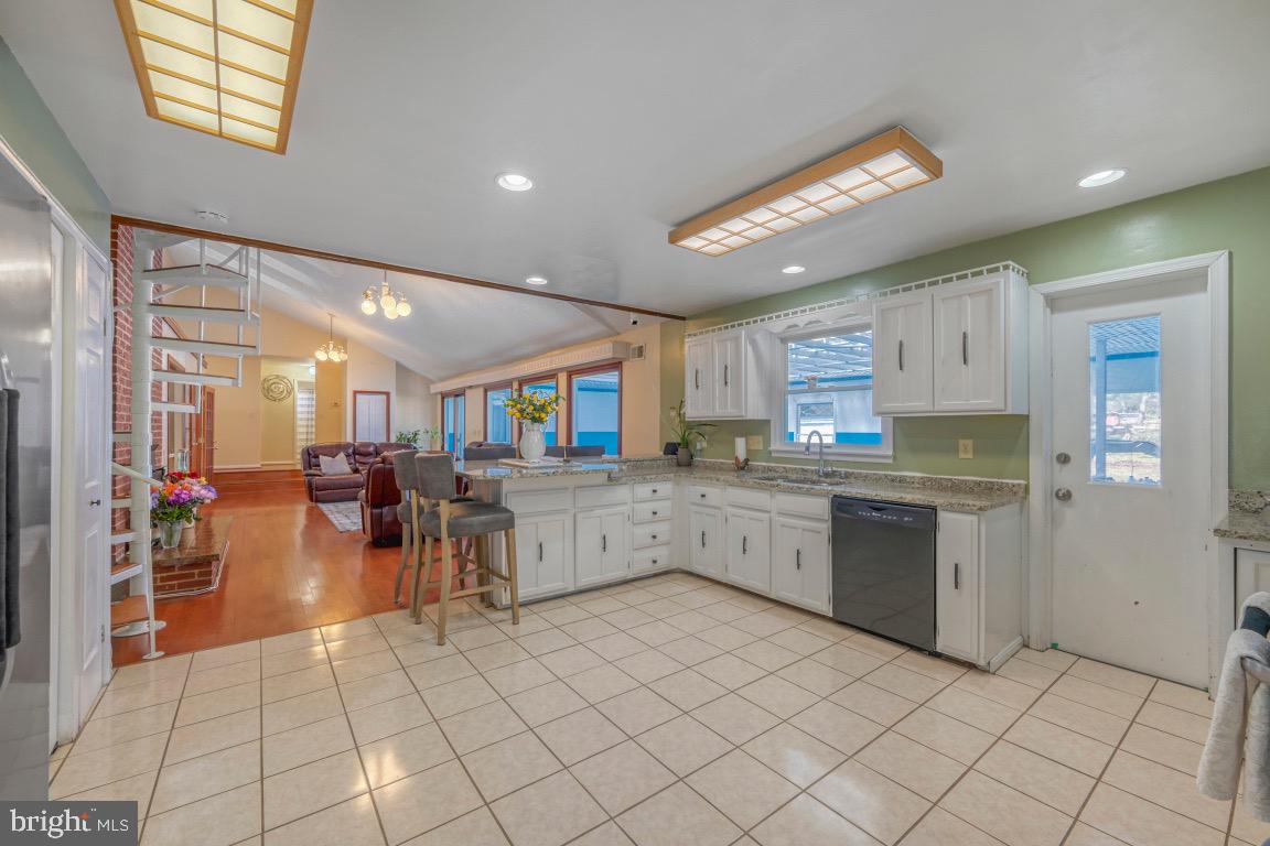 GAYFIELDS - Residential