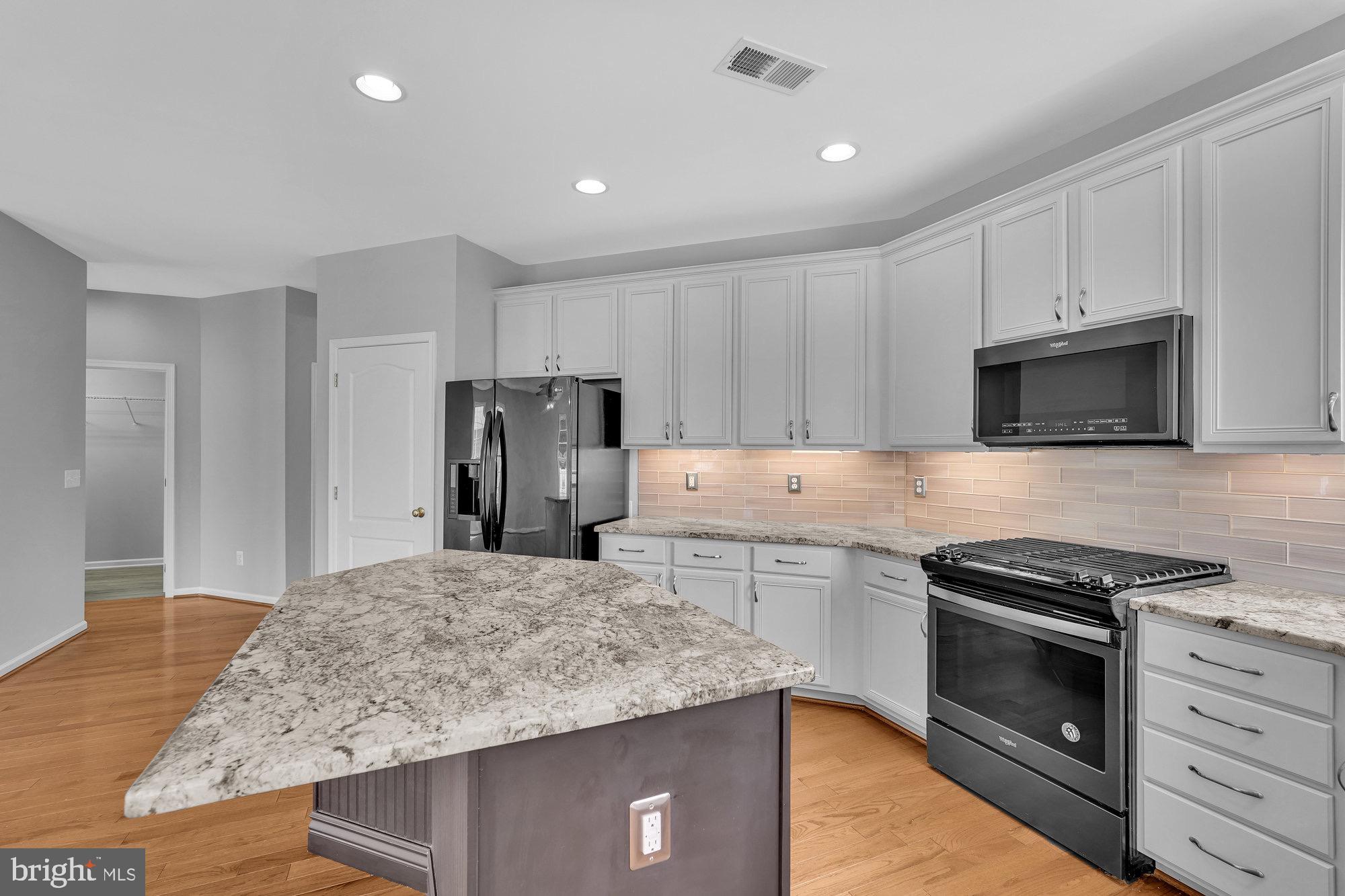 DOMINION VALLEY - Residential