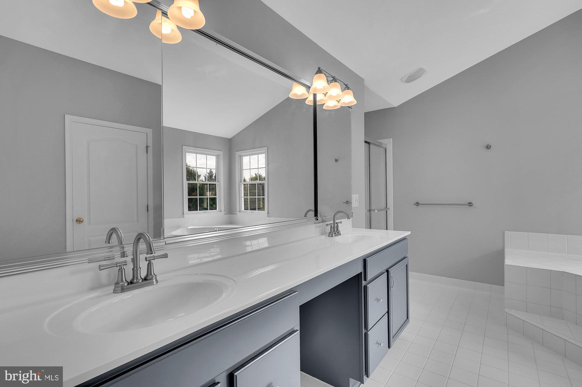 DOMINION VALLEY - Residential