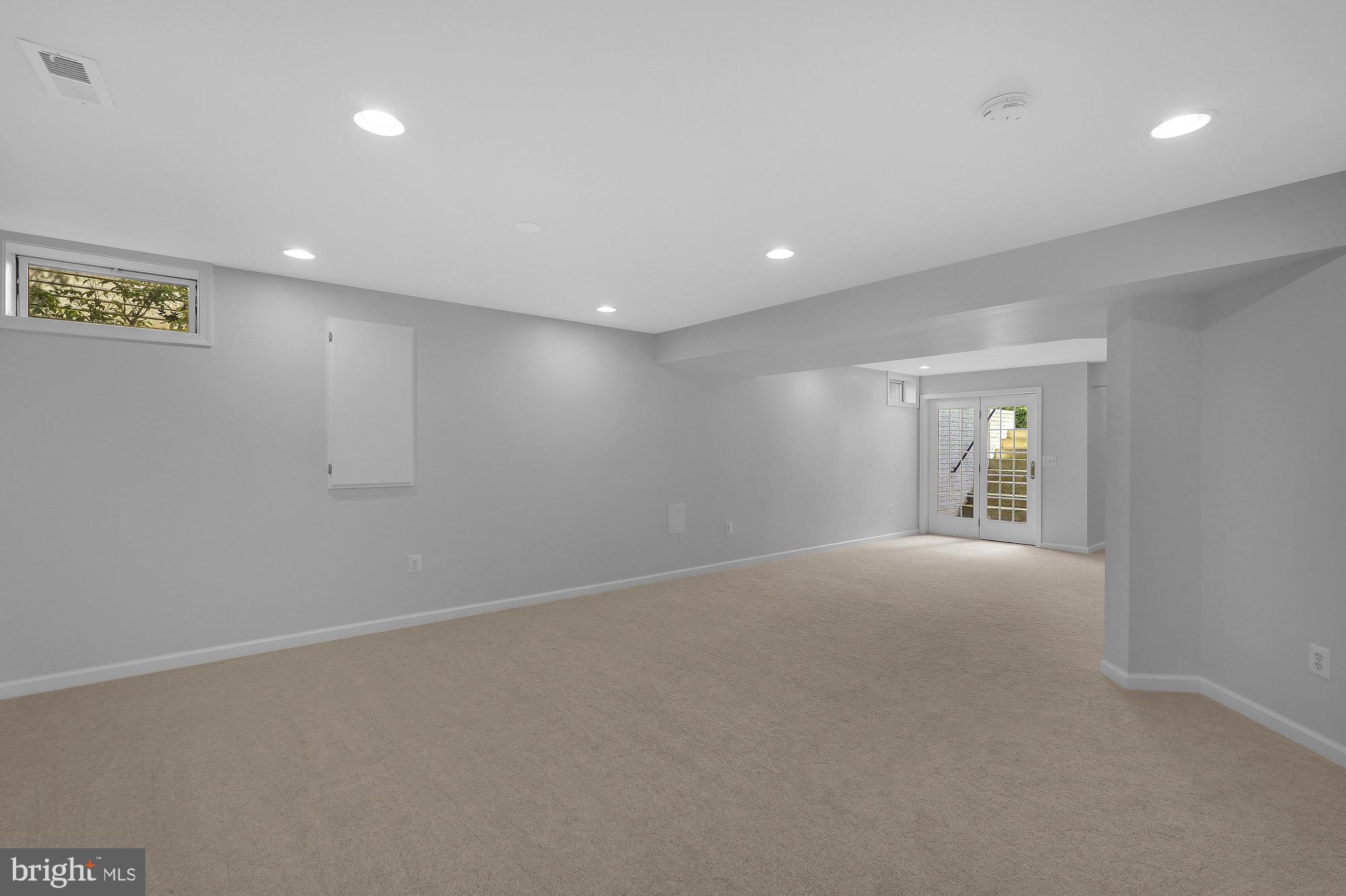 DOMINION VALLEY - Residential