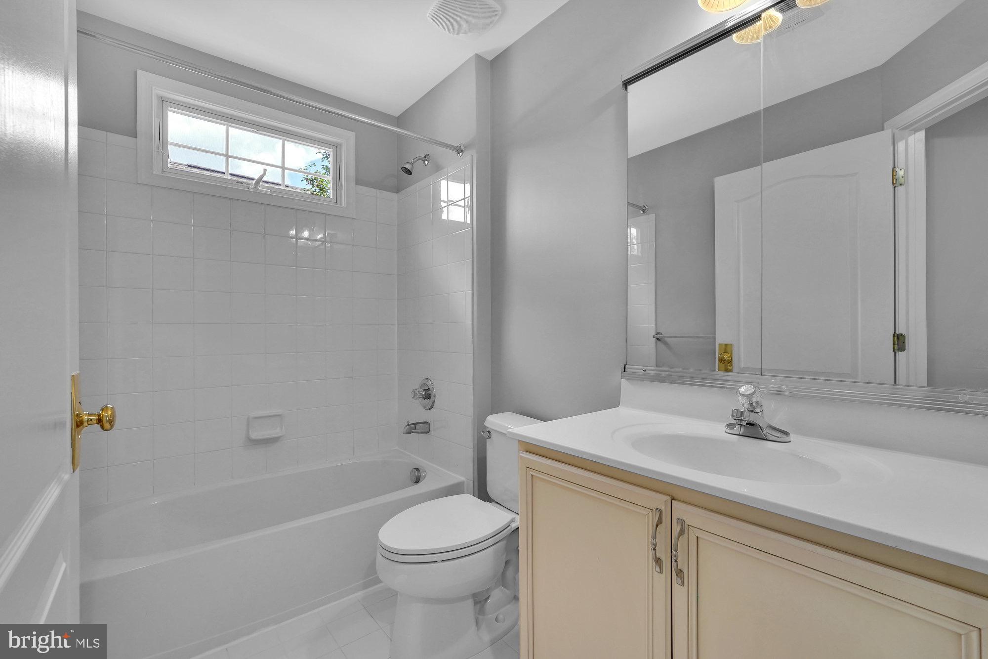 DOMINION VALLEY - Residential