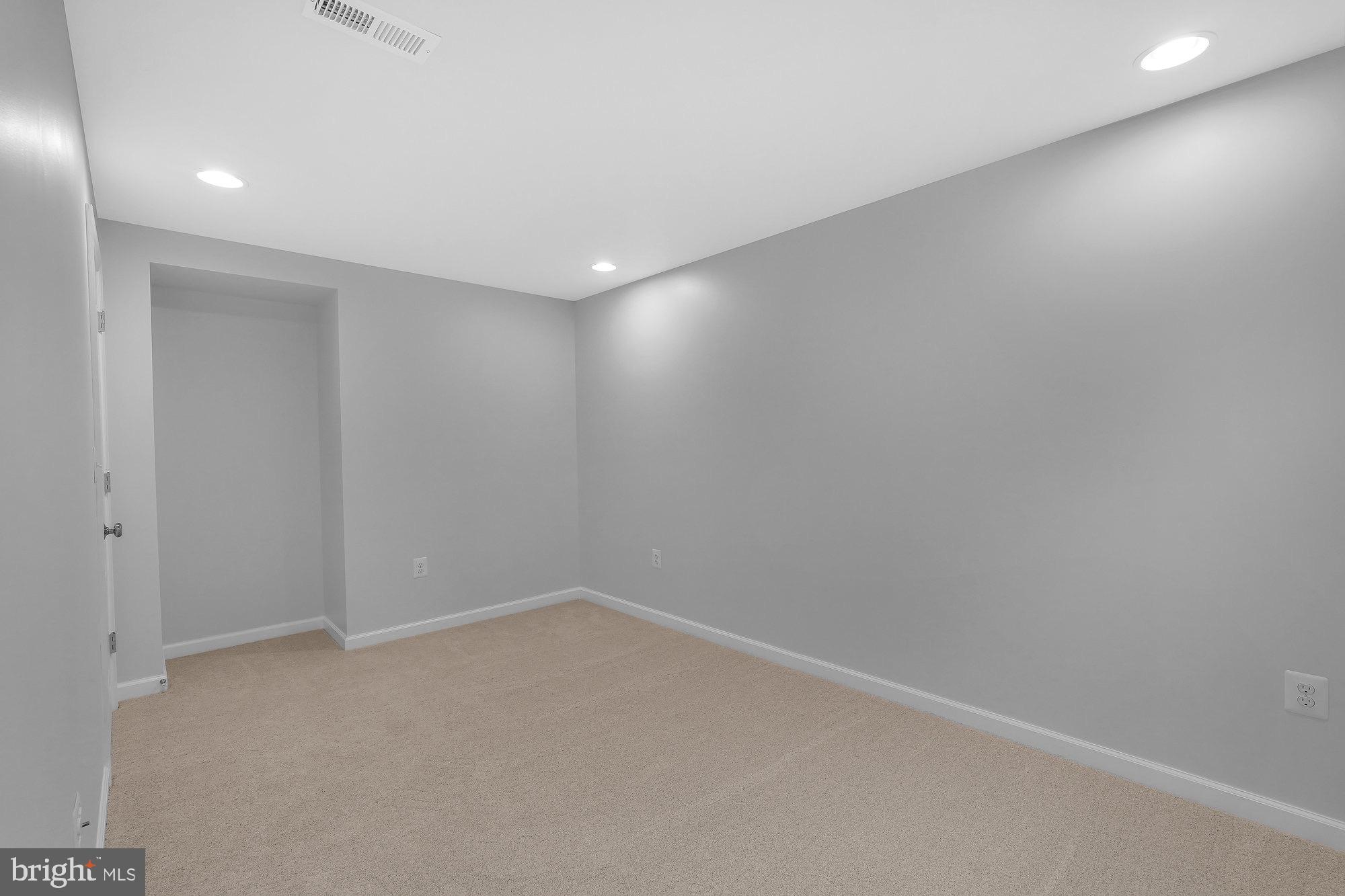 DOMINION VALLEY - Residential