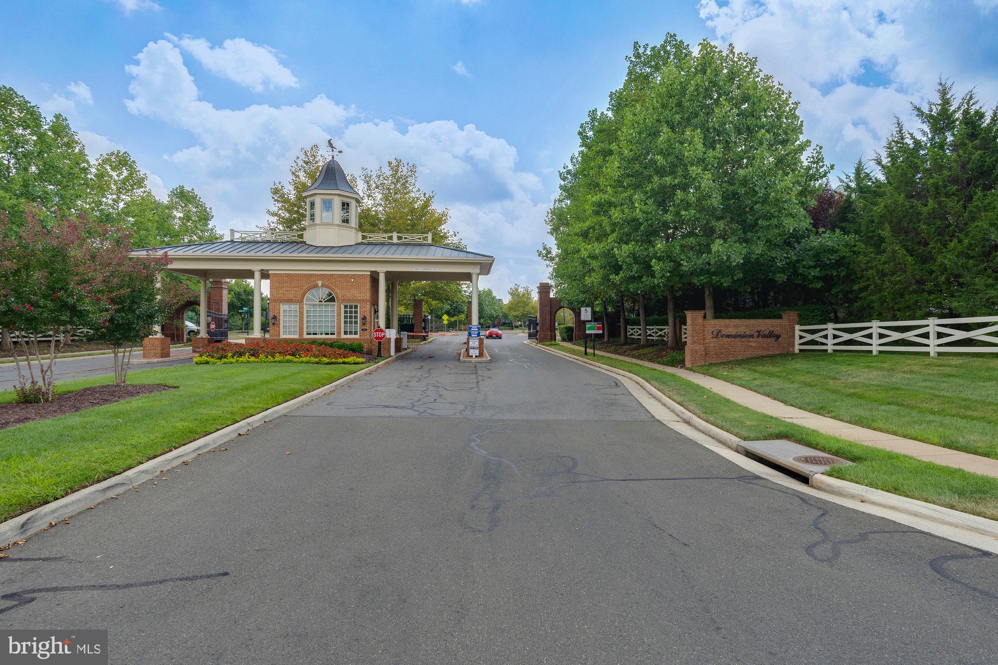 DOMINION VALLEY - Residential