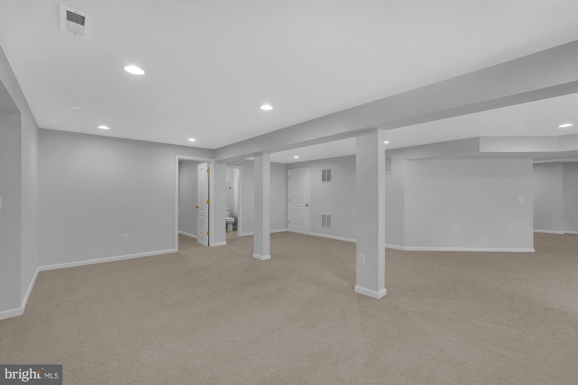 DOMINION VALLEY - Residential