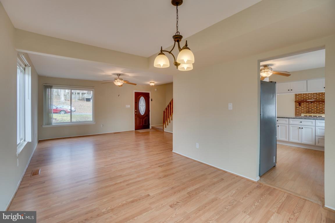 MONTCLAIR/COUNTRY CLUB - Residential