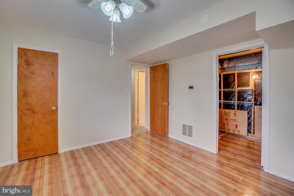 MONTCLAIR/COUNTRY CLUB - Residential