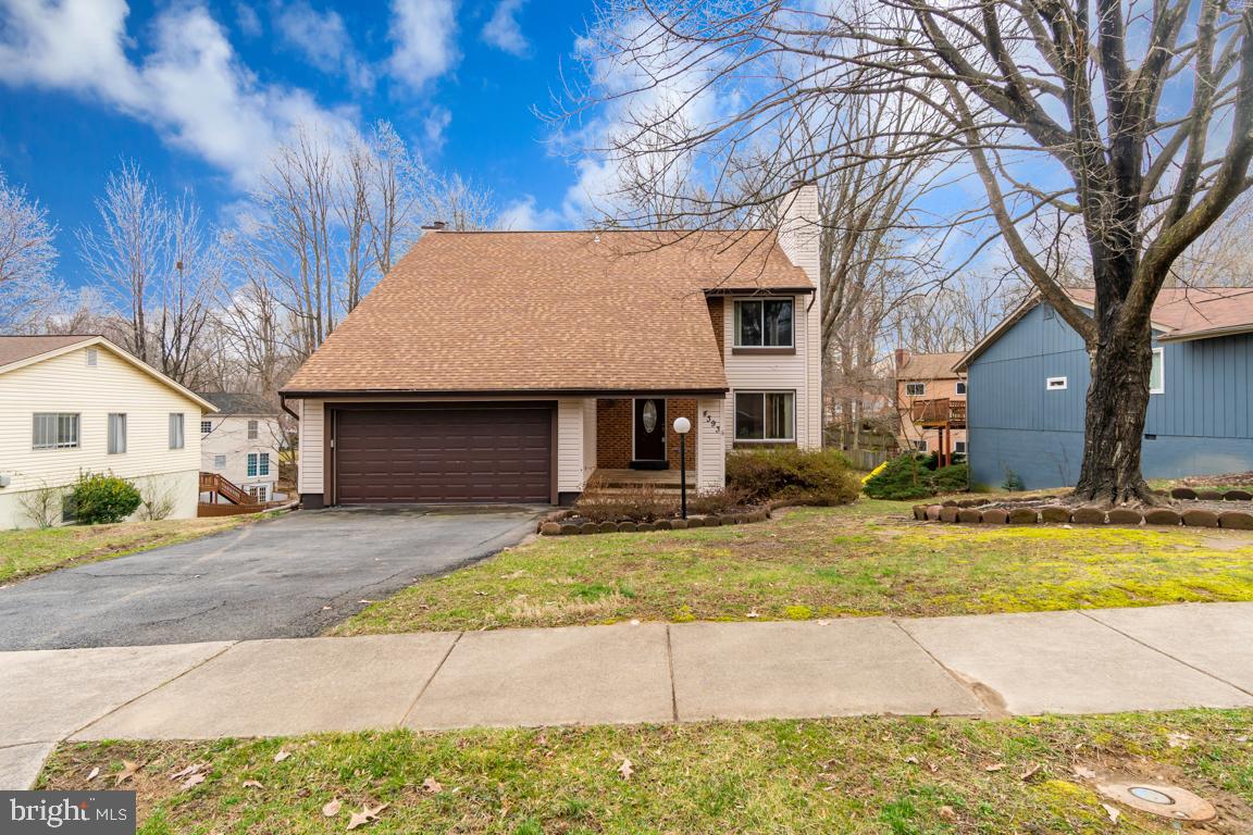 MONTCLAIR/COUNTRY CLUB - Residential