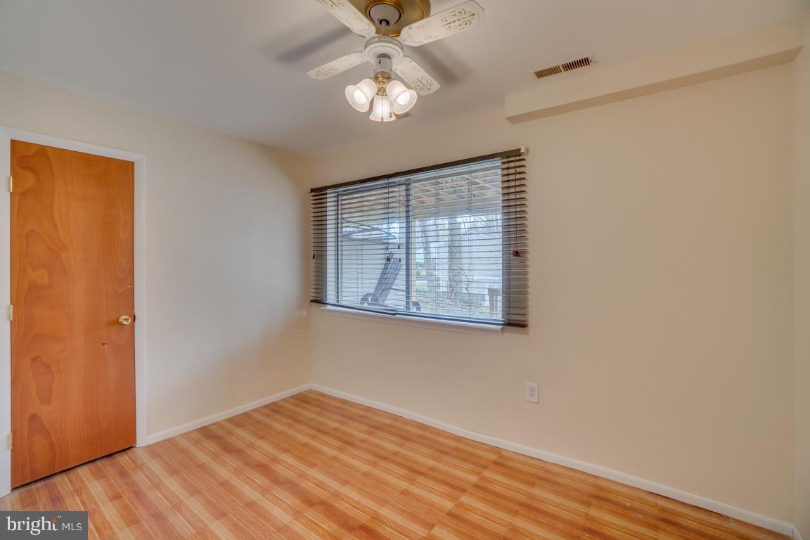 MONTCLAIR/COUNTRY CLUB - Residential