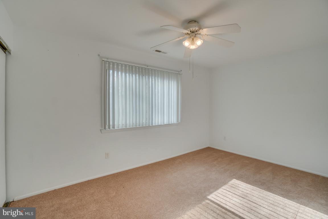 MONTCLAIR/COUNTRY CLUB - Residential