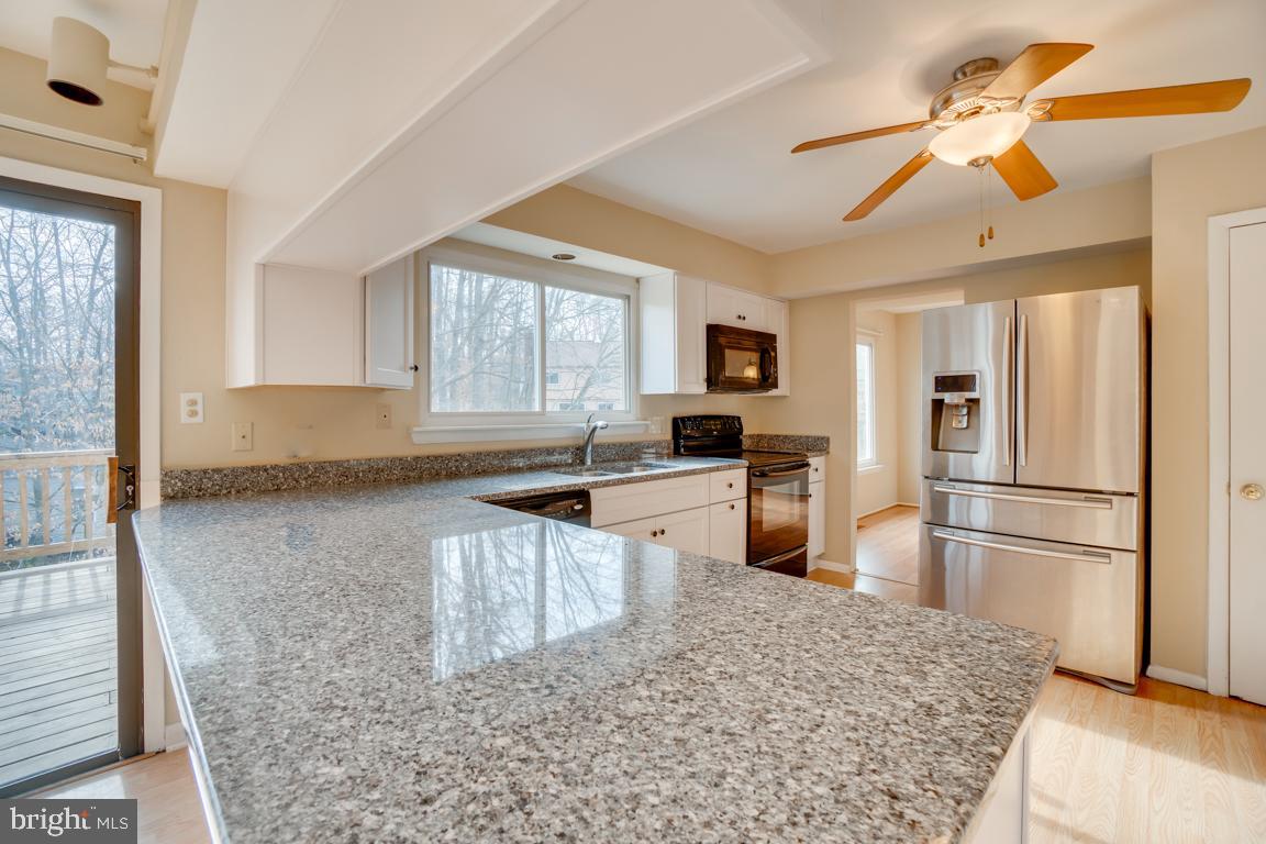 MONTCLAIR/COUNTRY CLUB - Residential