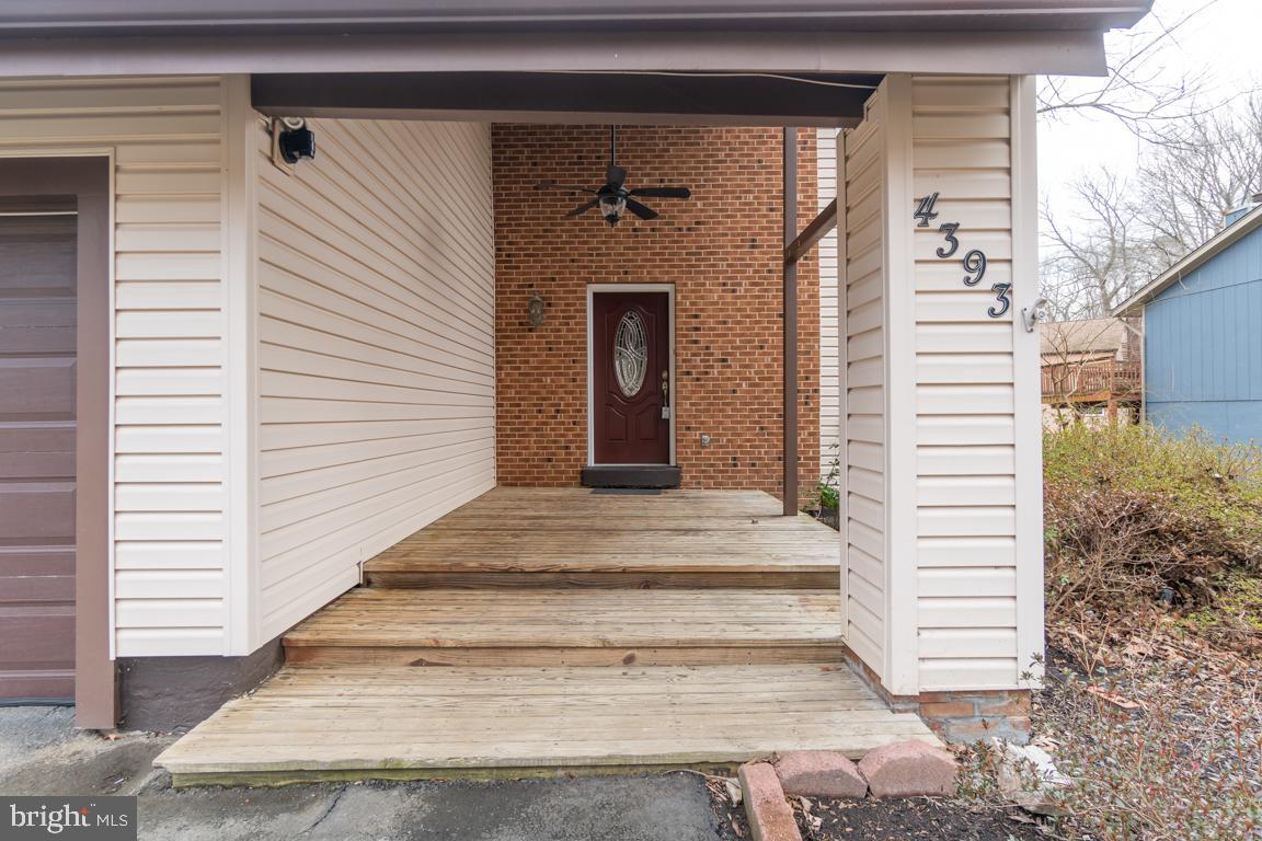 MONTCLAIR/COUNTRY CLUB - Residential