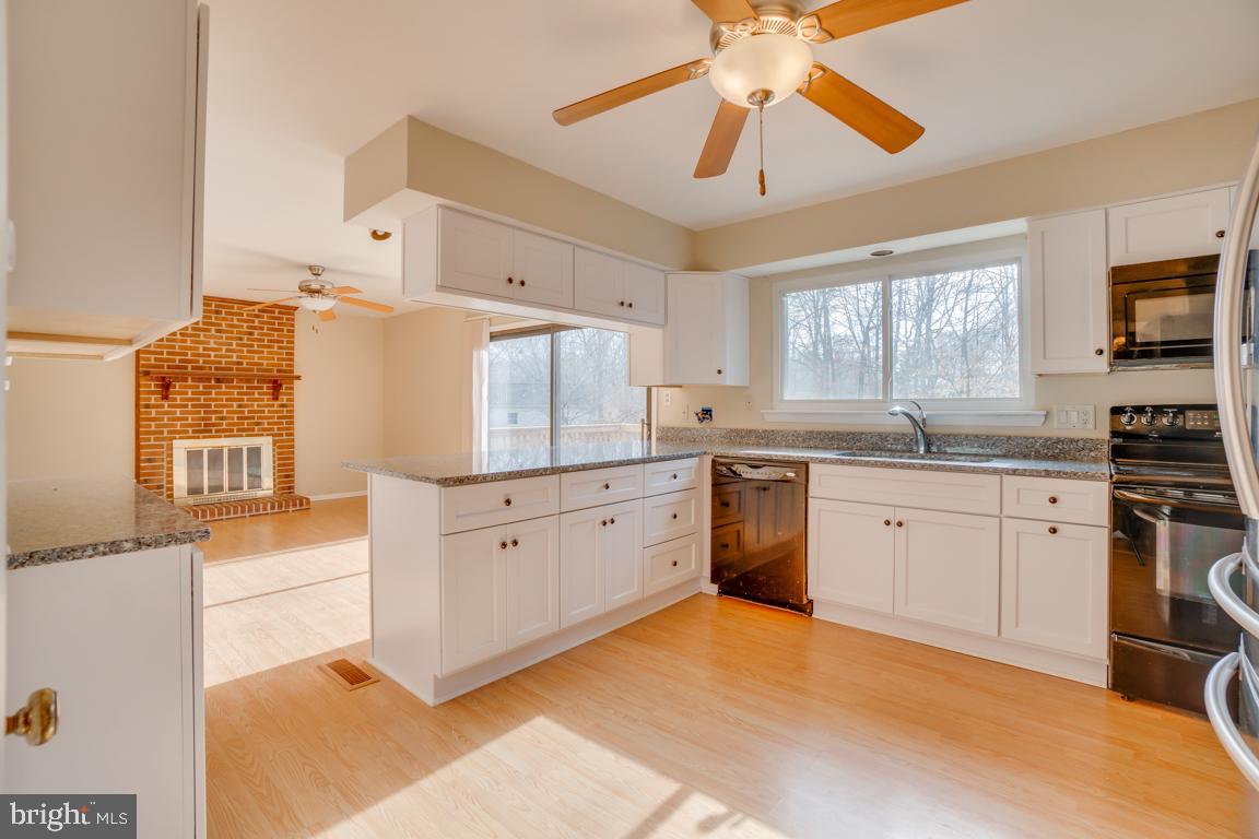 MONTCLAIR/COUNTRY CLUB - Residential