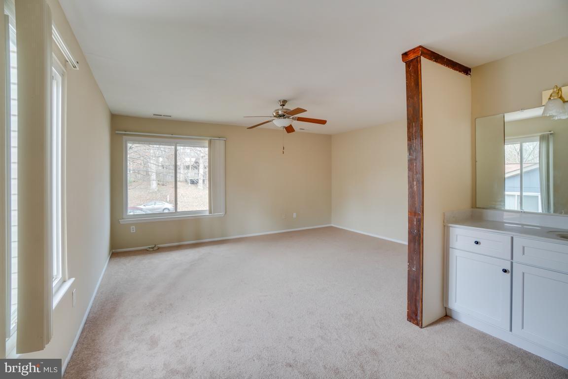 MONTCLAIR/COUNTRY CLUB - Residential