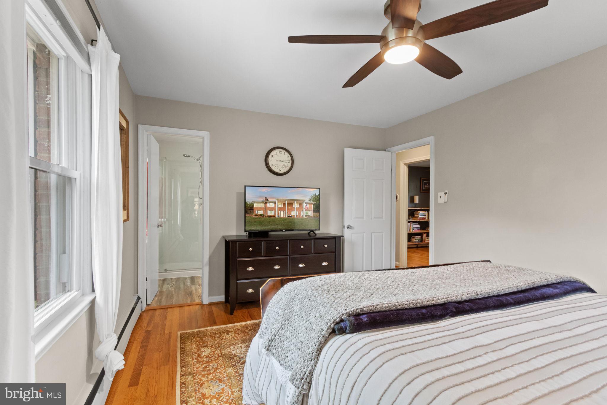 HUNTER ESTATES - Residential