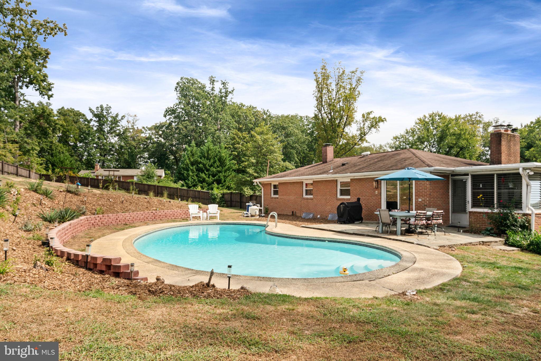 HUNTER ESTATES - Residential