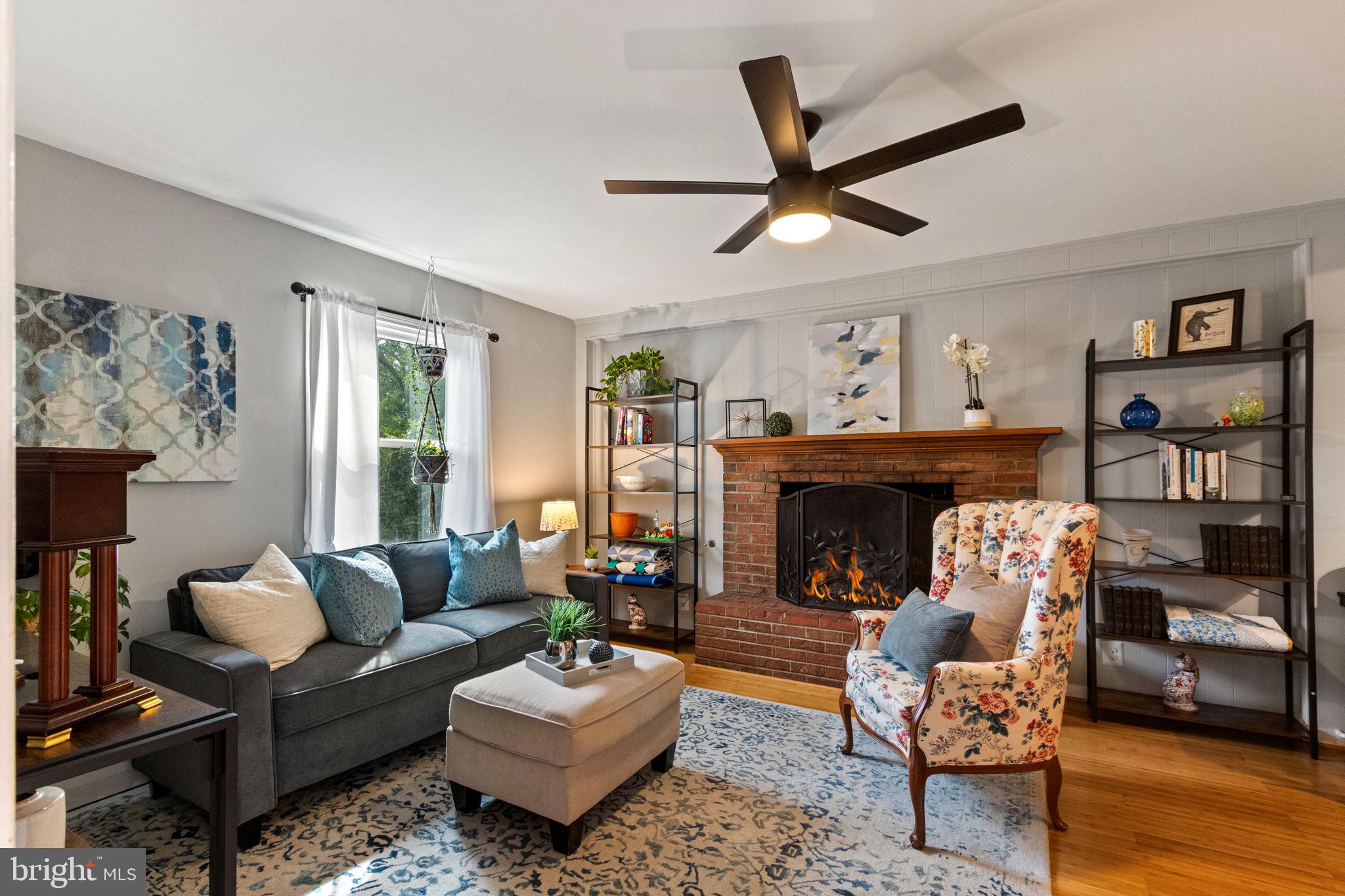 HUNTER ESTATES - Residential