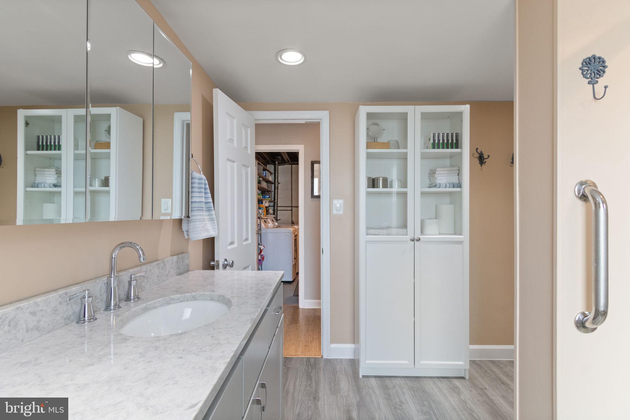 HUNTER ESTATES - Residential