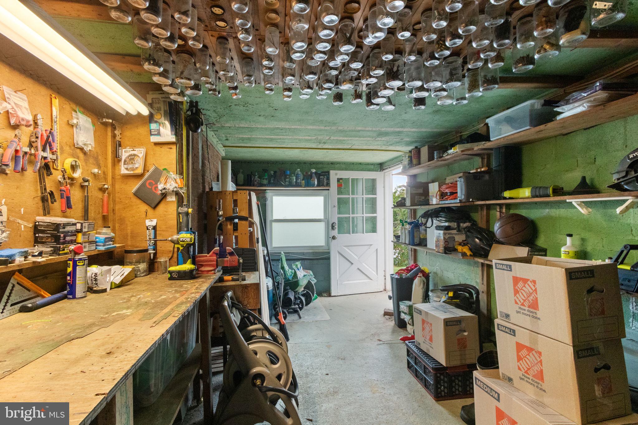 HUNTER ESTATES - Residential