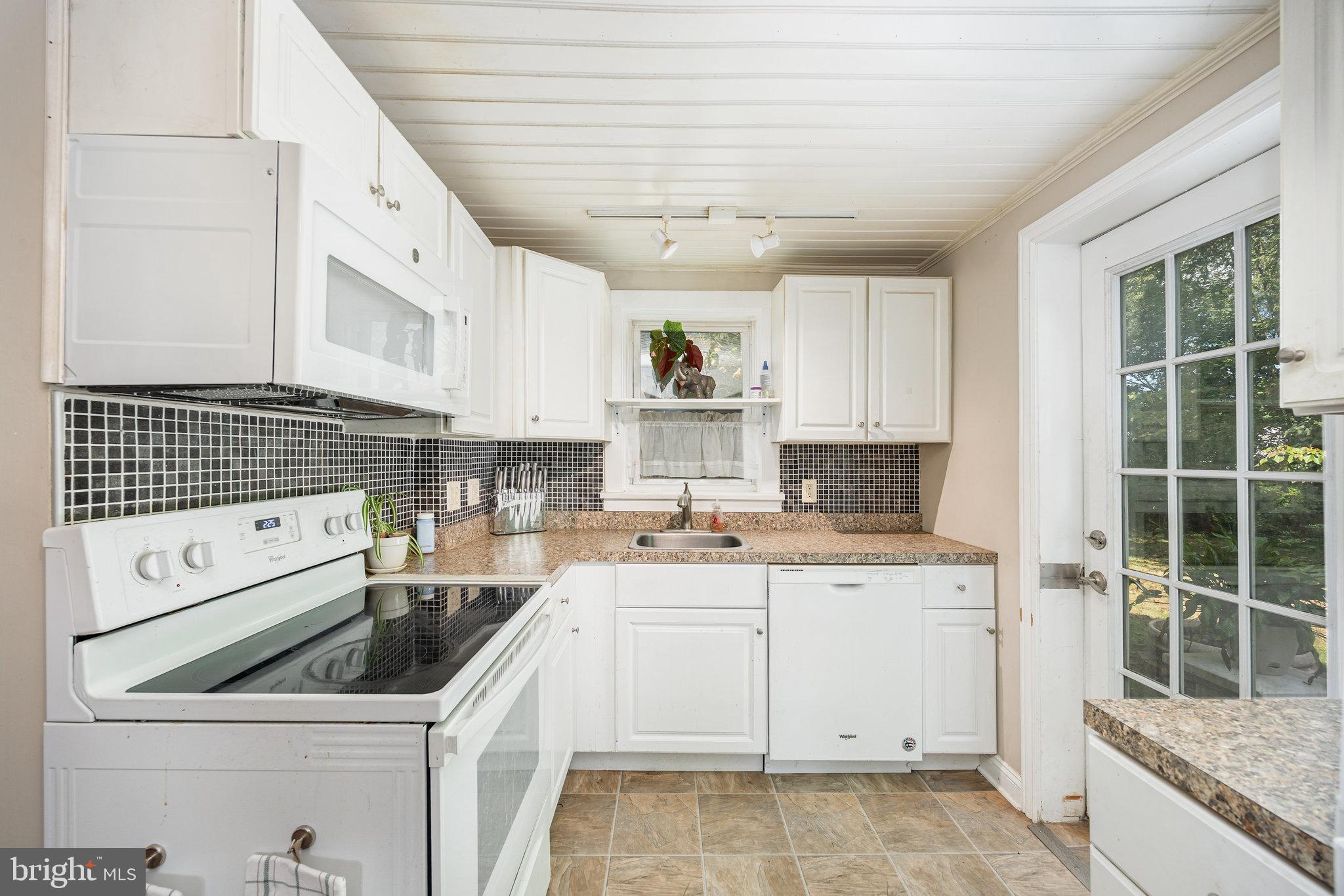 SILVER SPRING TWP - Residential