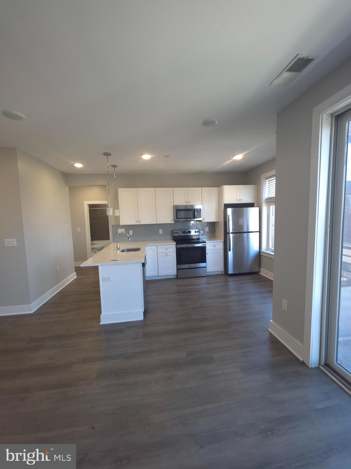 MANTUA - Residential Lease