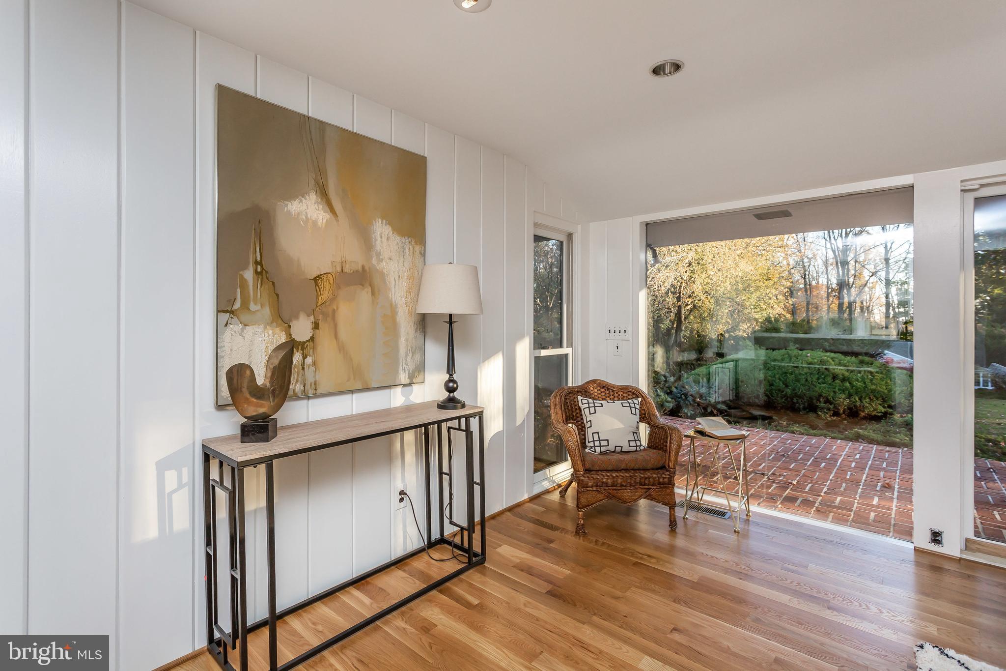 RUXTON HILLS - Residential