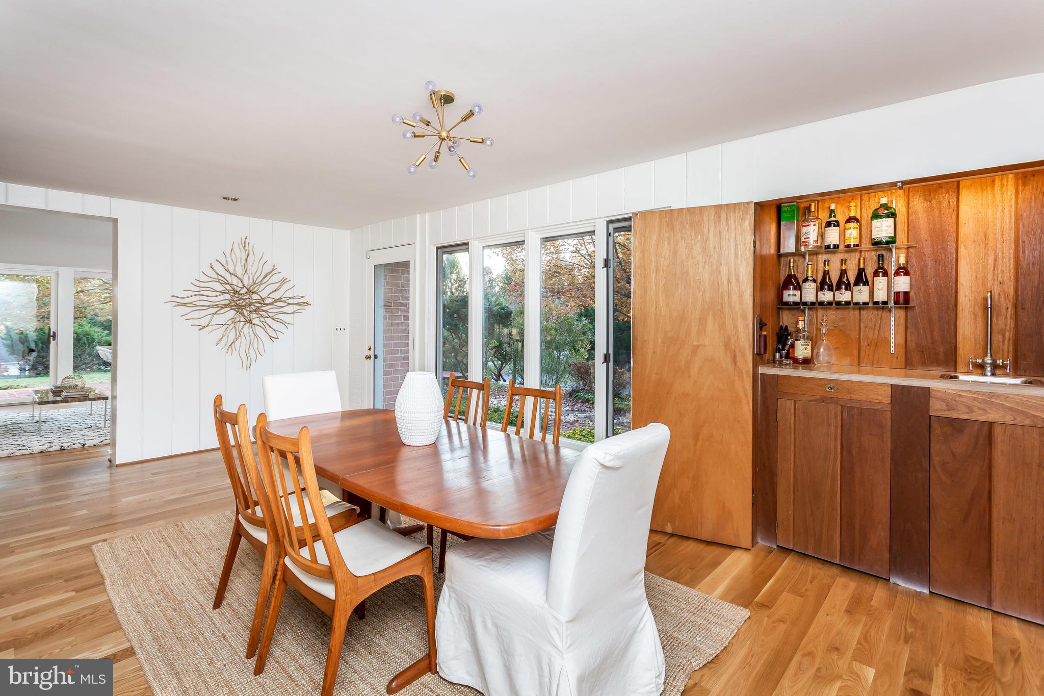 RUXTON HILLS - Residential