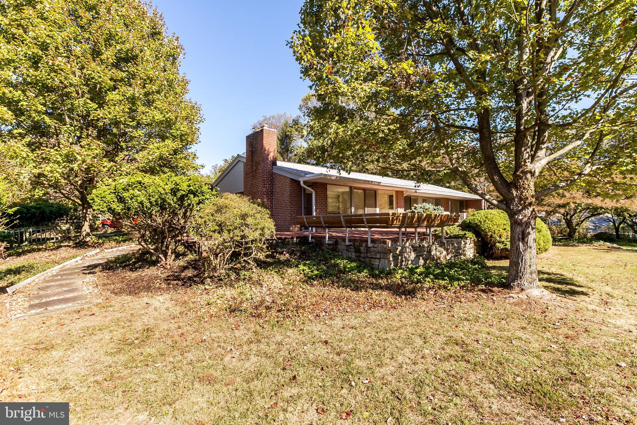 RUXTON HILLS - Residential