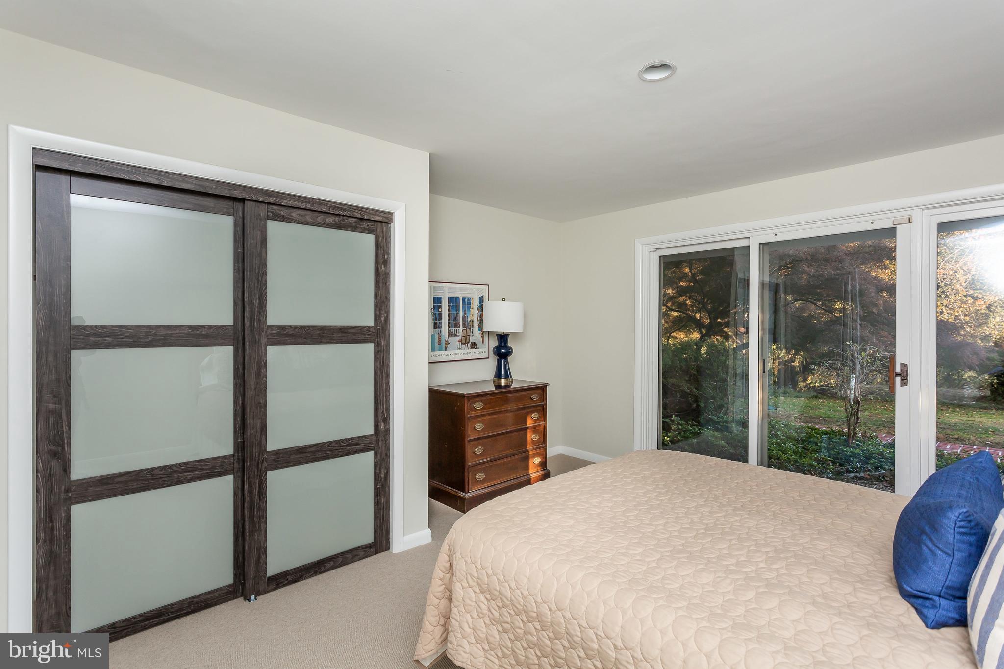 RUXTON HILLS - Residential