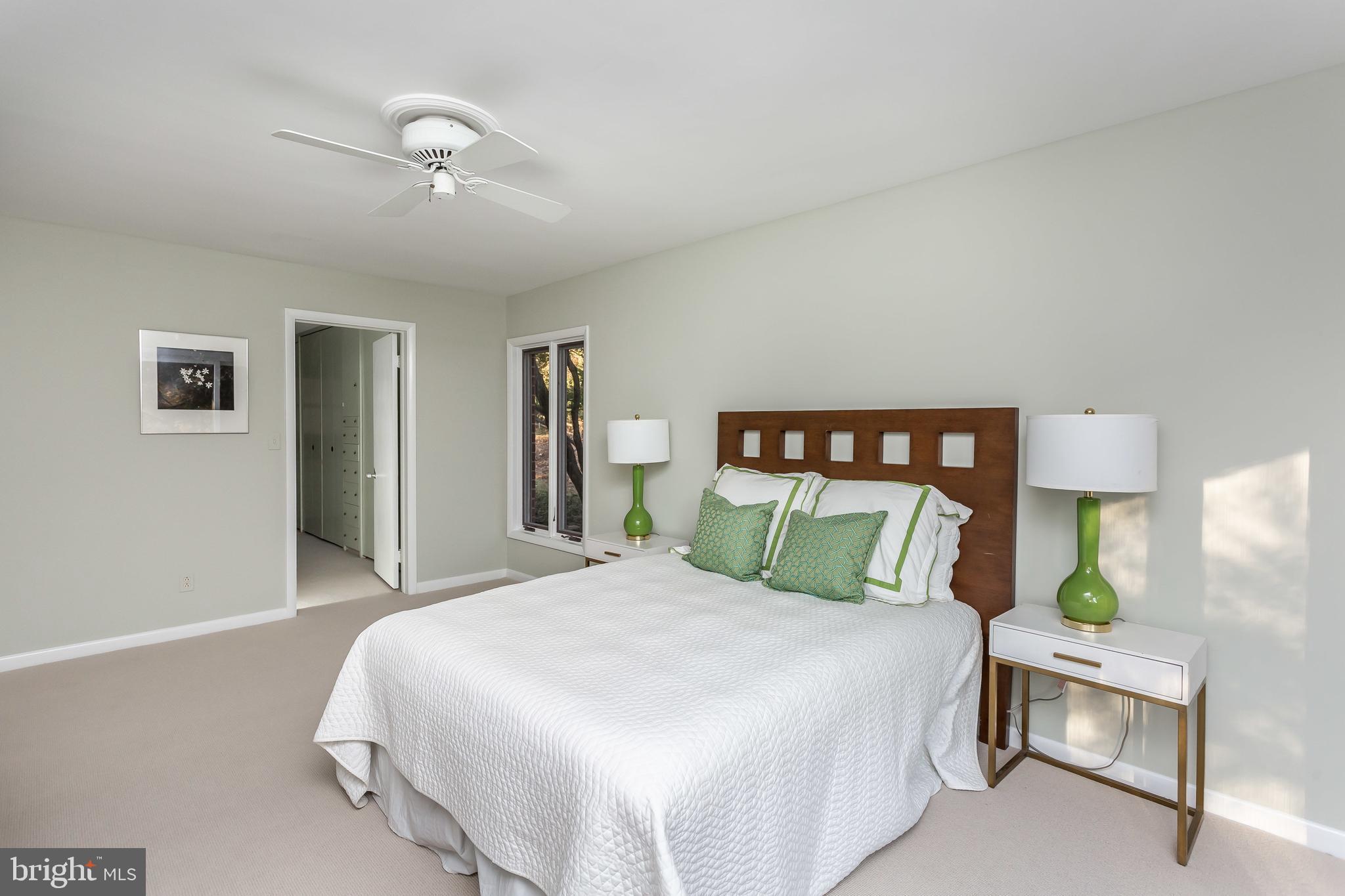 RUXTON HILLS - Residential