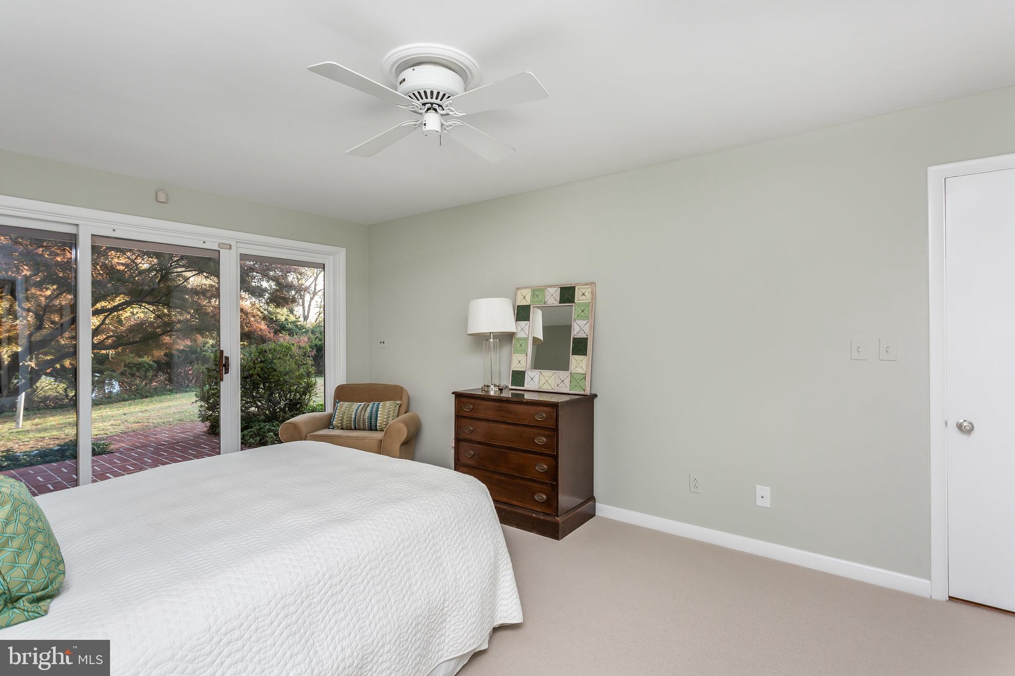 RUXTON HILLS - Residential