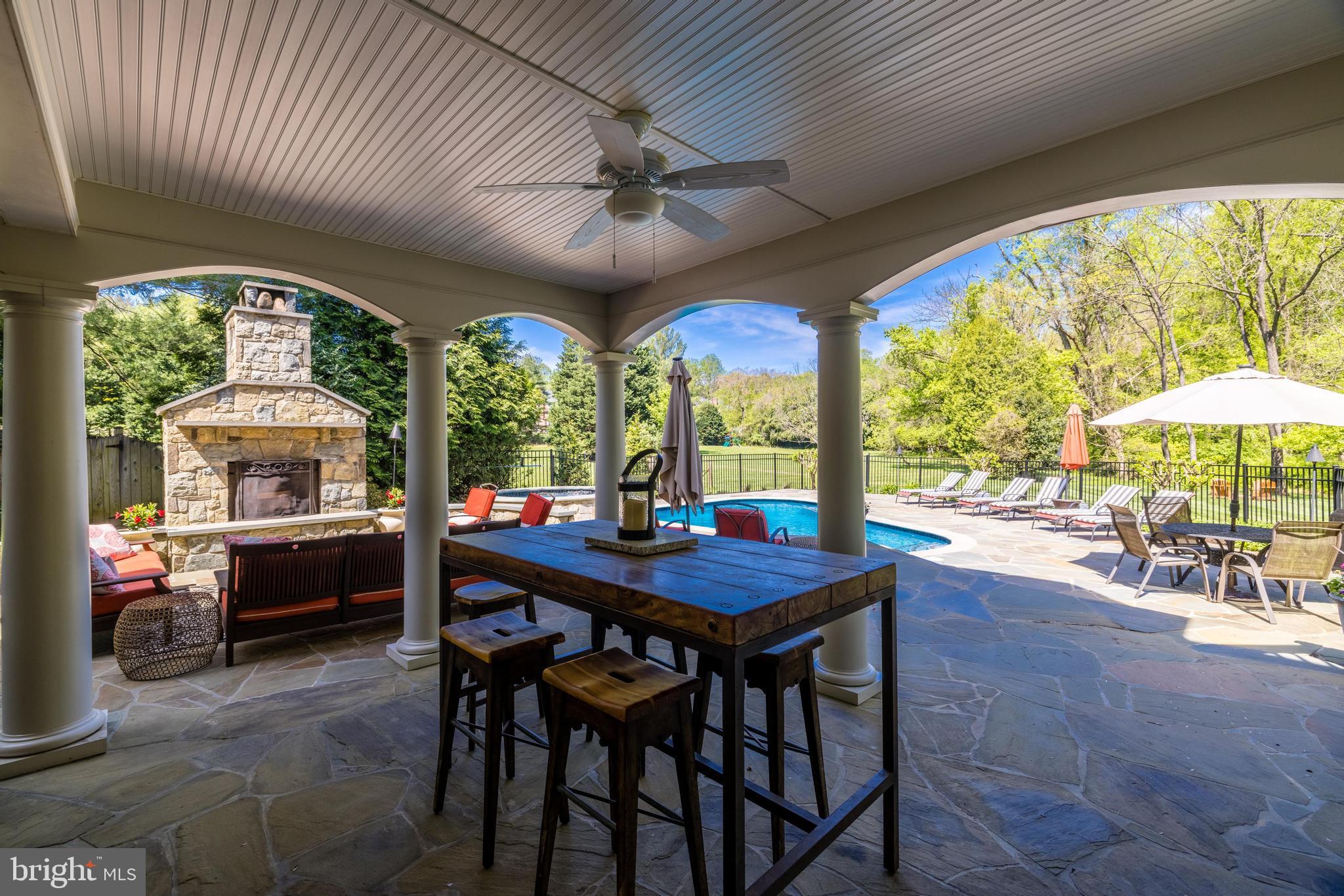 HICKORY CREEK ESTATES - Residential